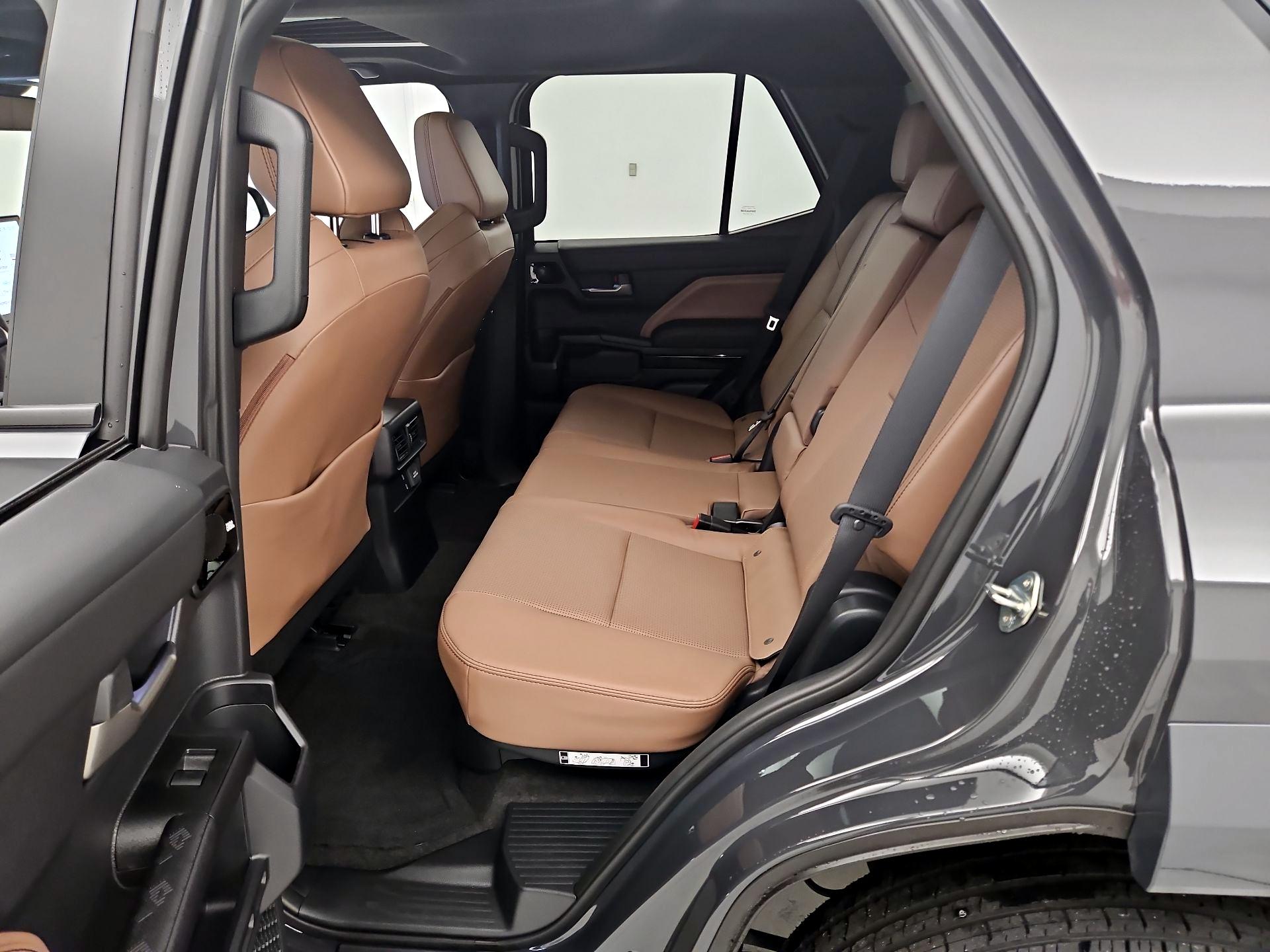 Thumbnail: 2025 Toyota 4Runner - 20