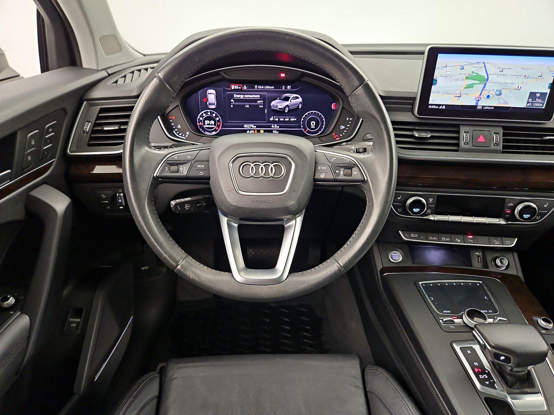 Thumbnail: 2020 Audi Q5 - 10