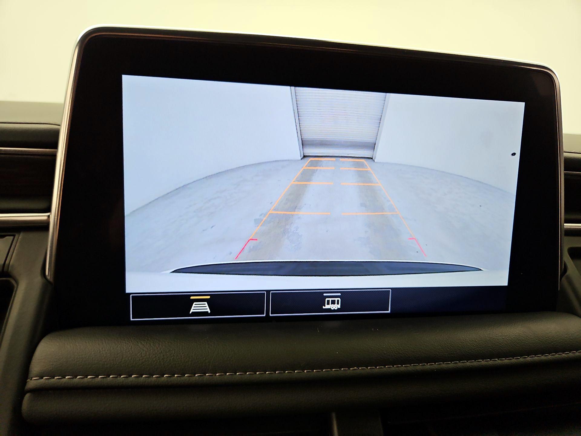 Thumbnail: 2021 Chevrolet Suburban - 14