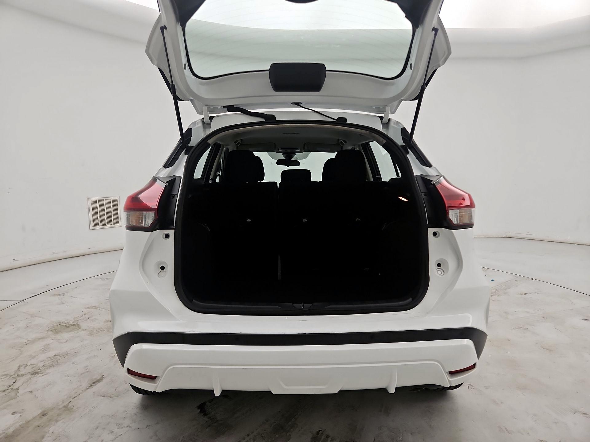 Thumbnail: 2022 Nissan Kicks - 20