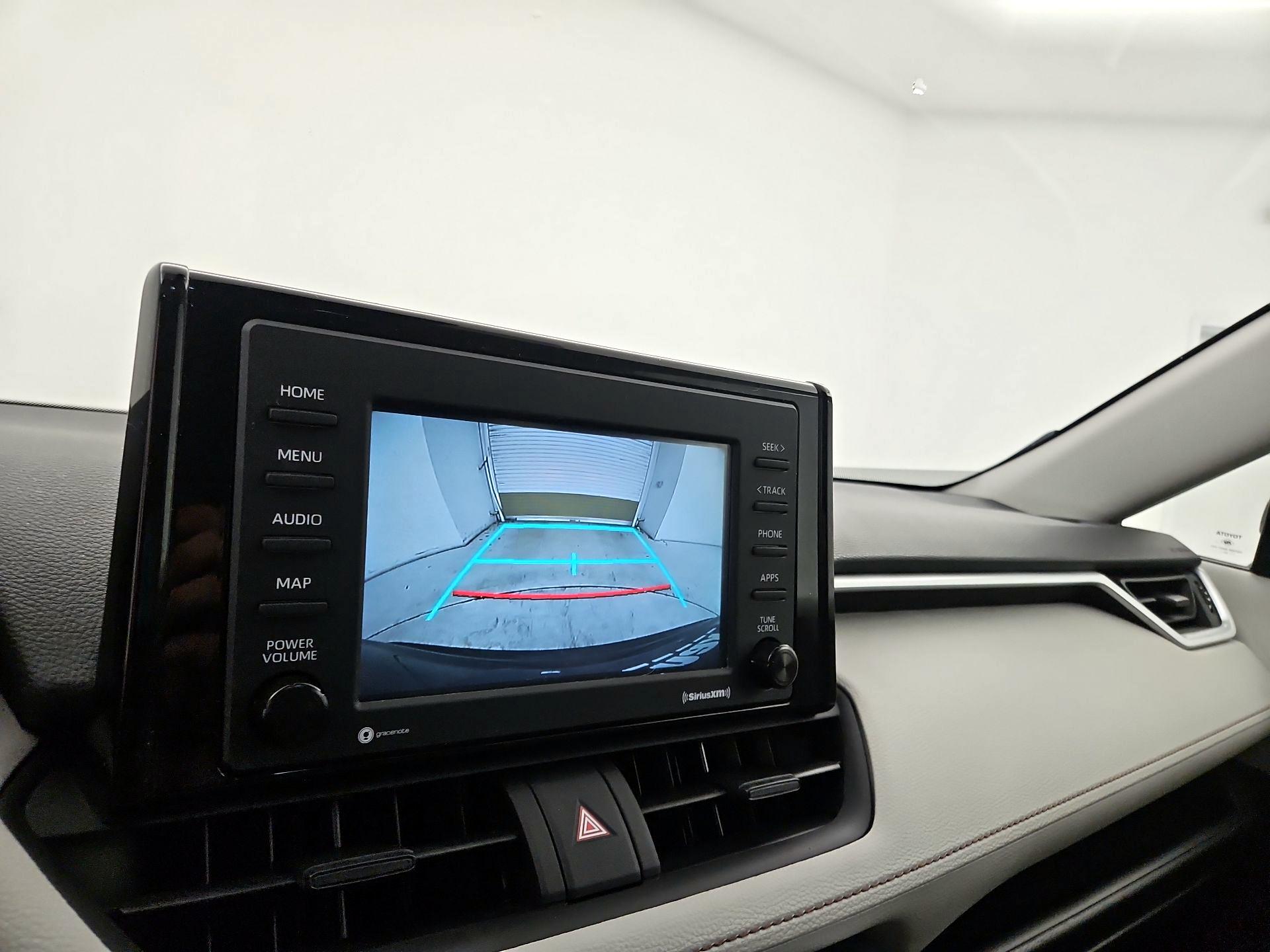 Thumbnail: 2021 Toyota RAV4 - 14