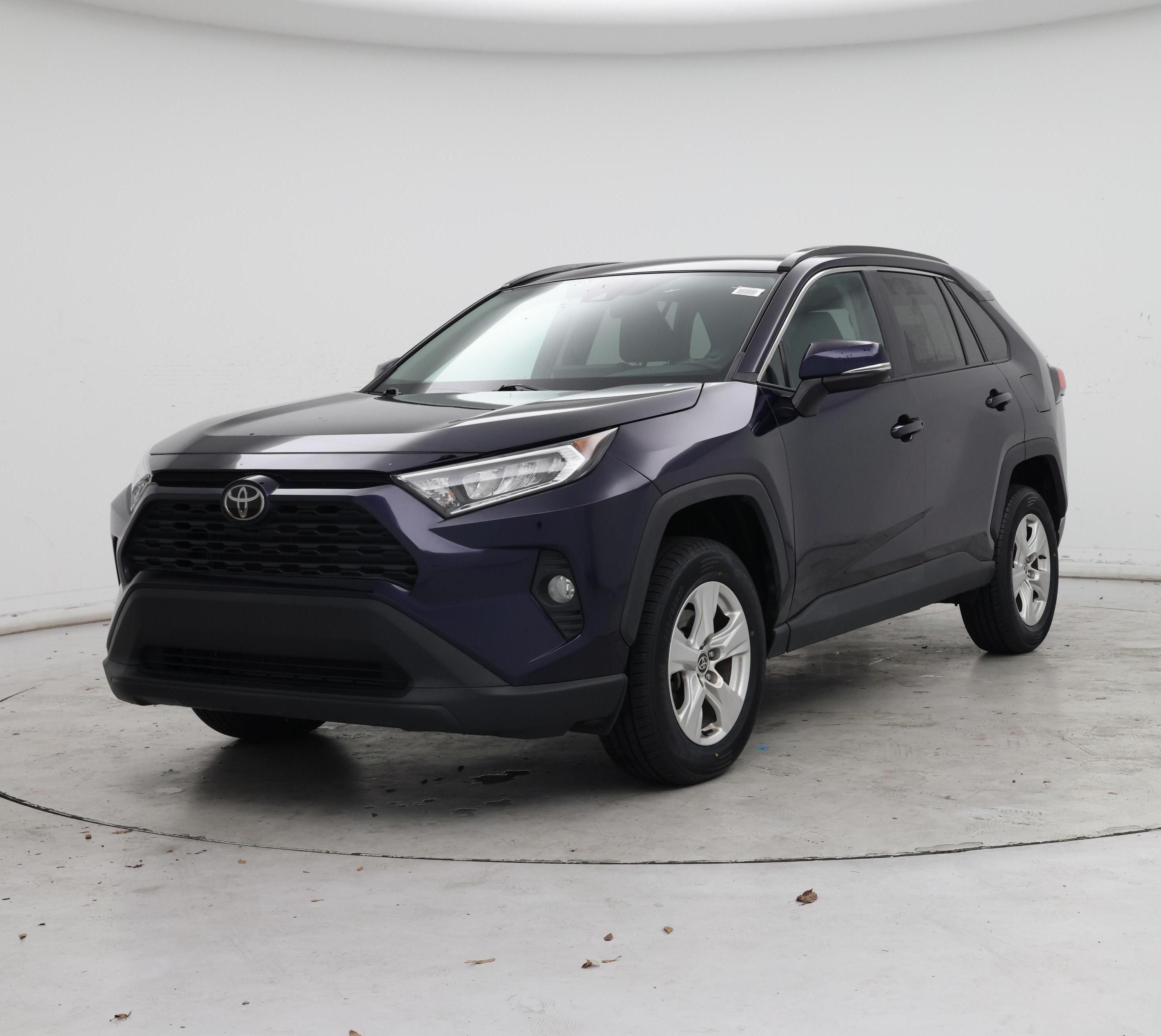 Thumbnail: 2021 Toyota RAV4 - 4