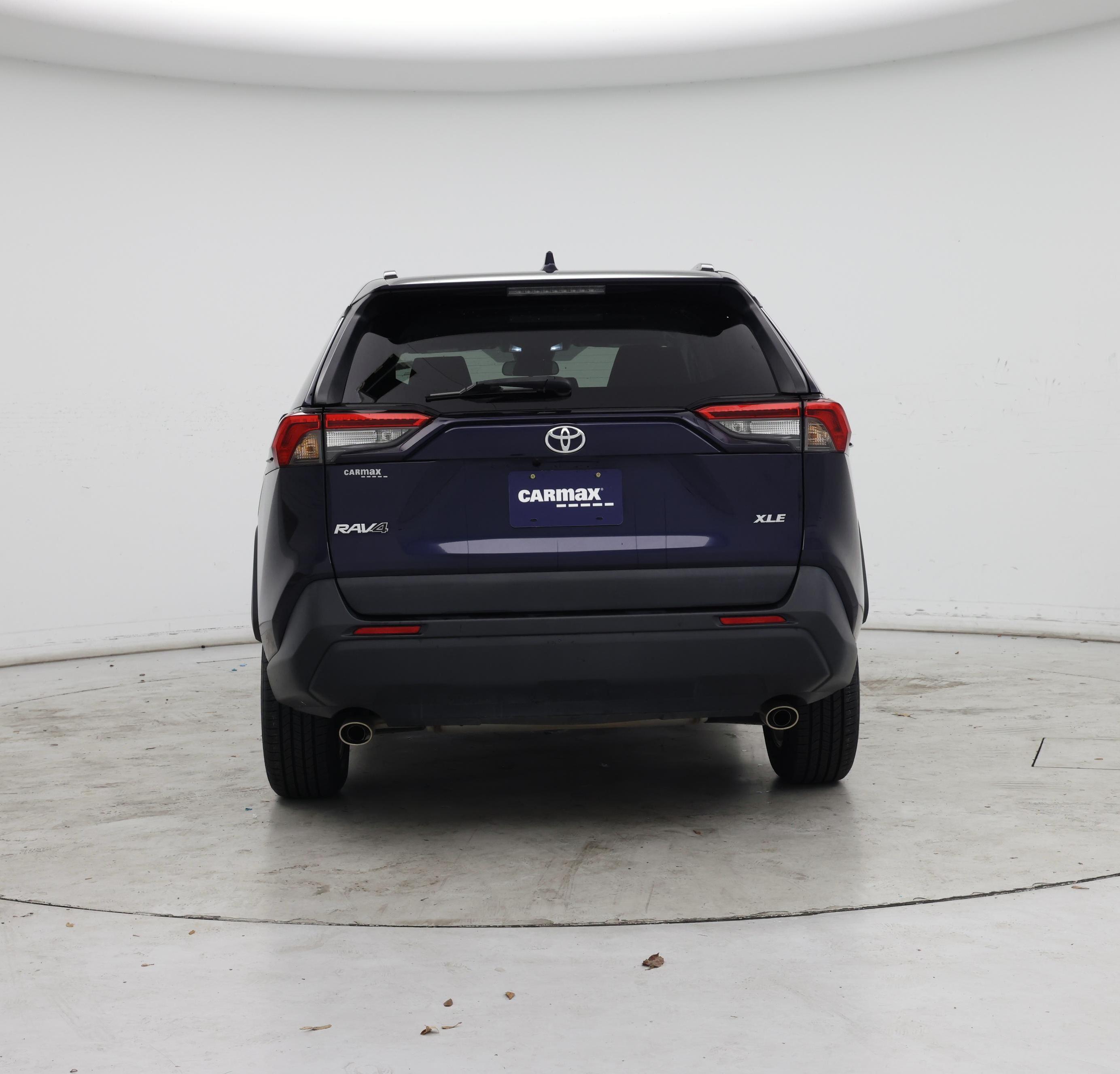 Thumbnail: 2021 Toyota RAV4 - 6