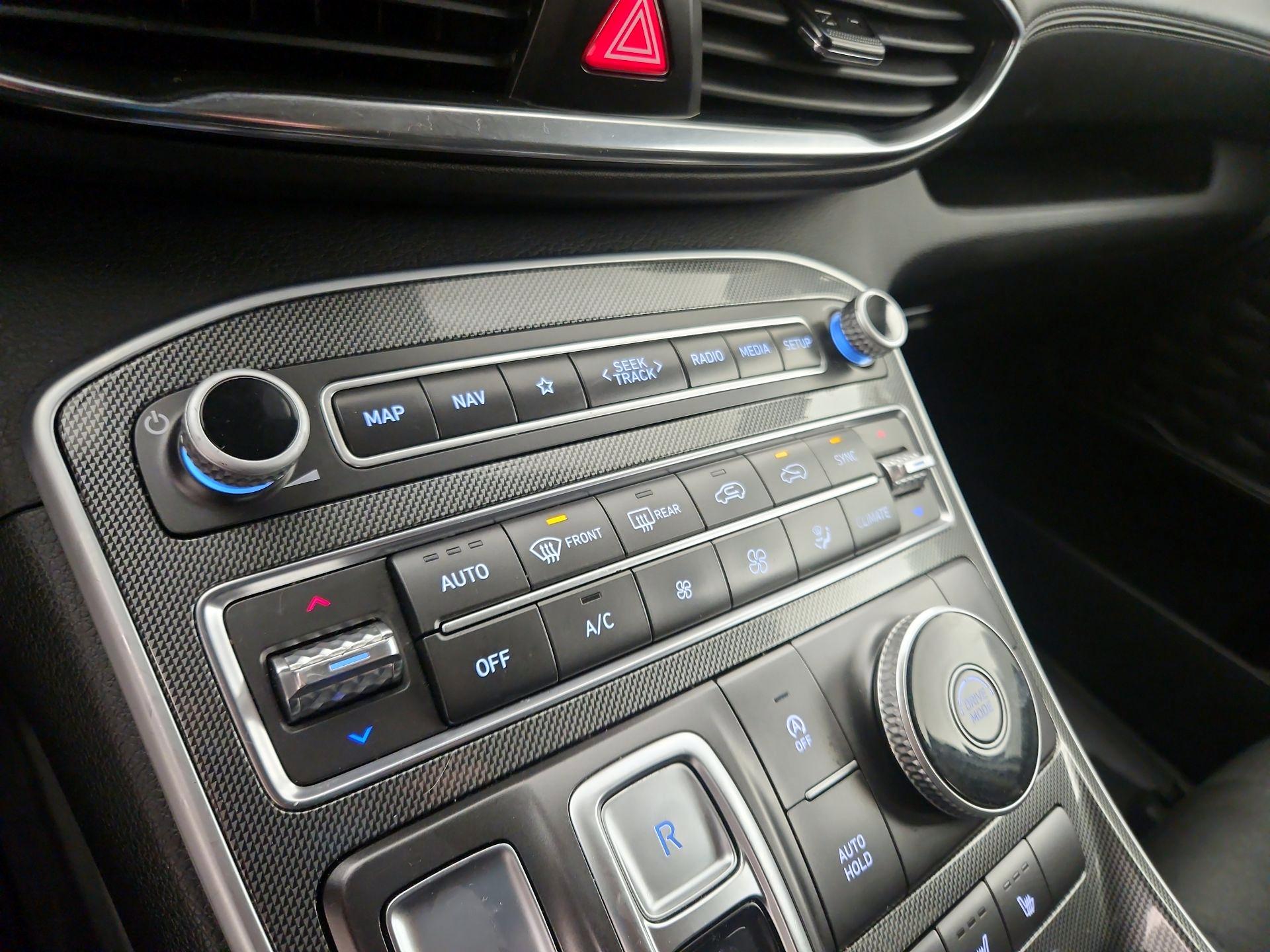 Thumbnail: 2023 Hyundai Santa Fe - 16