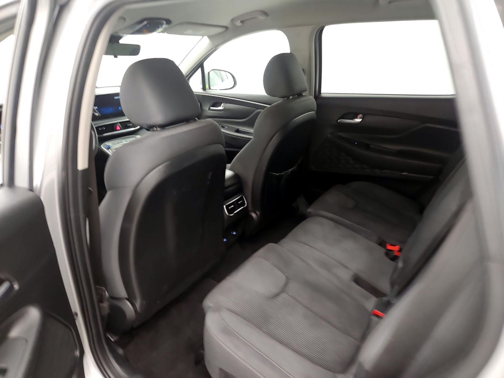 Thumbnail: 2023 Hyundai Santa Fe - 19