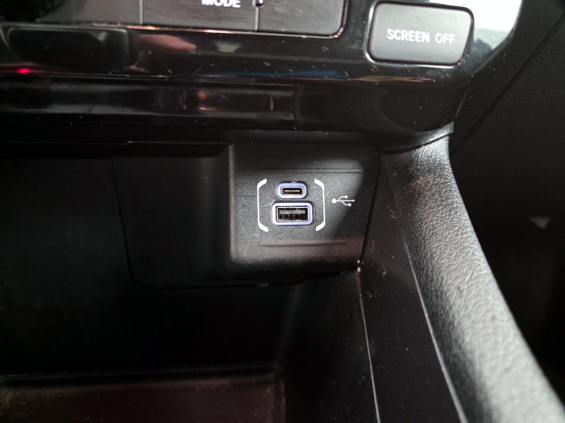 Thumbnail: 2023 Jeep Compass - 18