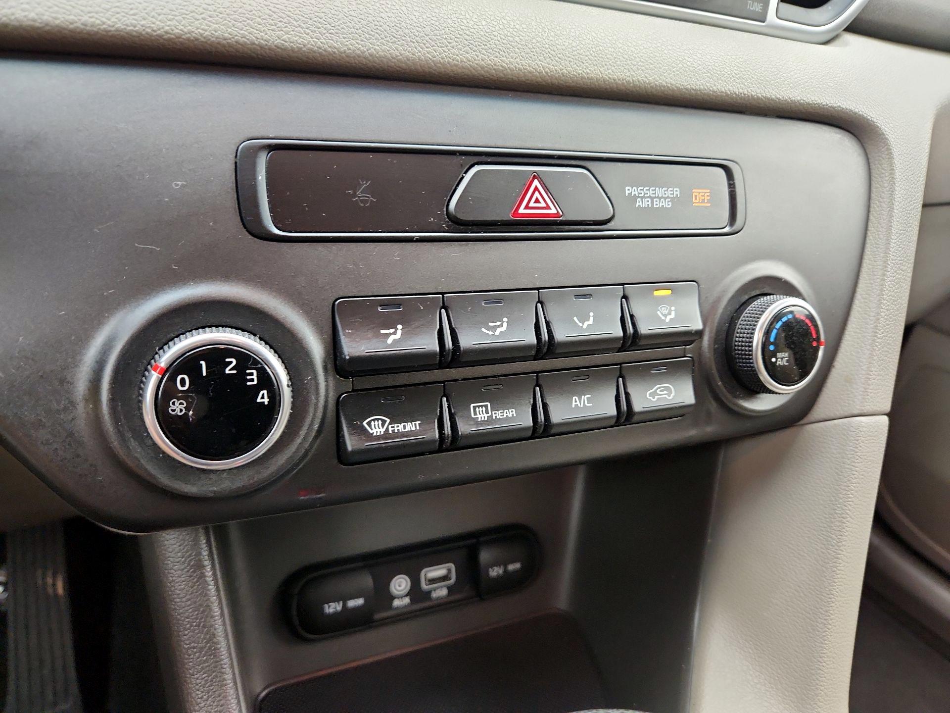 Thumbnail: 2019 Kia Sportage - 16