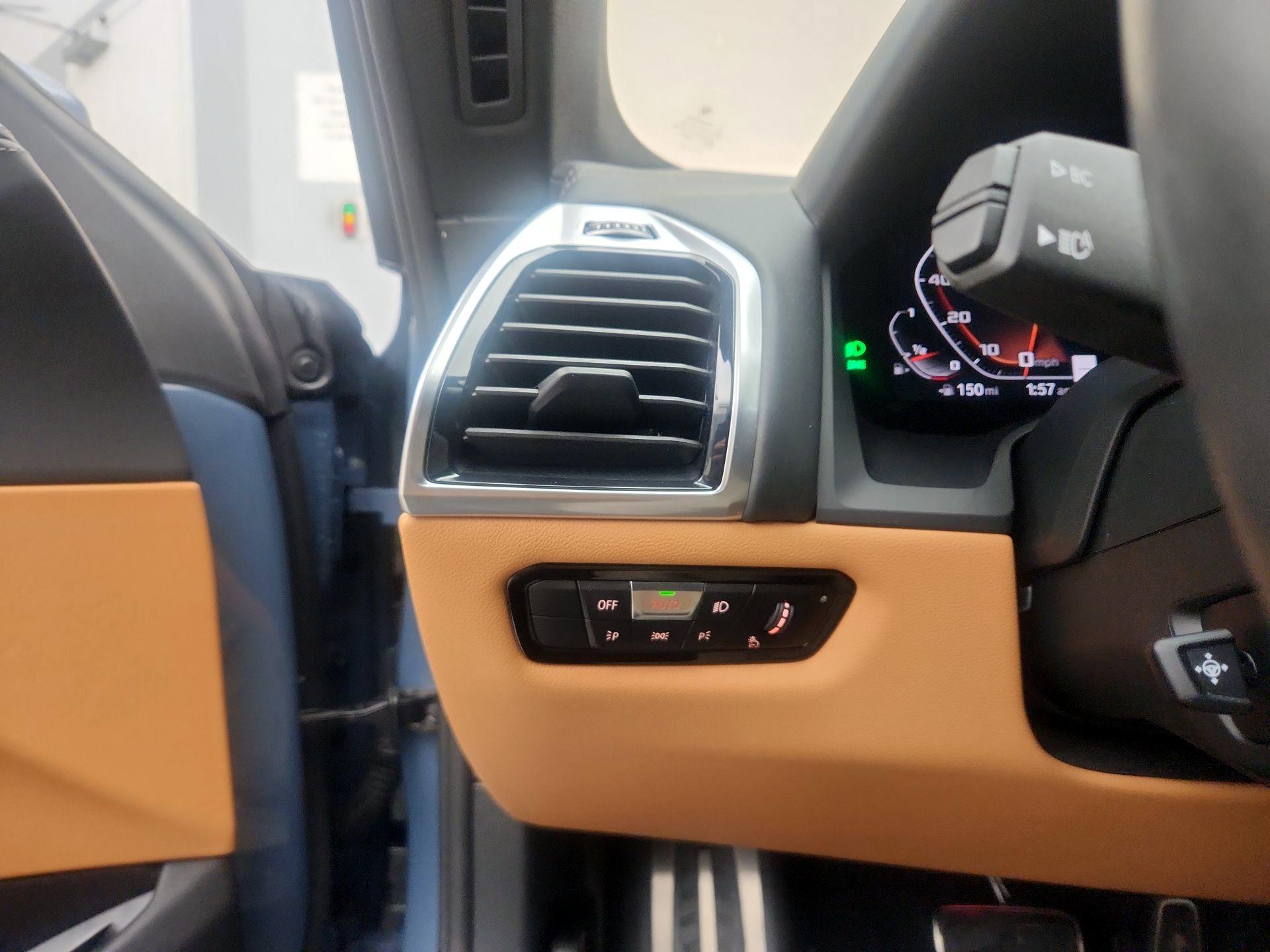 Thumbnail: 2019 BMW 8 Series - 13