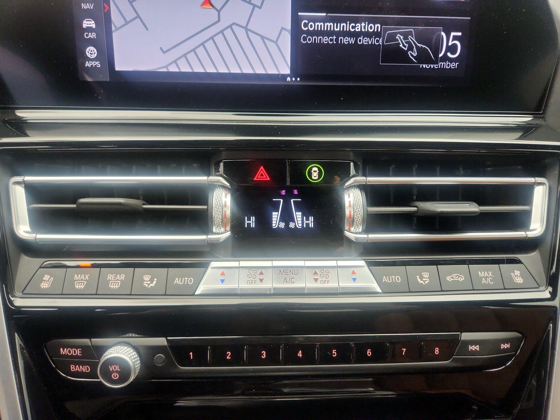 Thumbnail: 2019 BMW 8 Series - 17