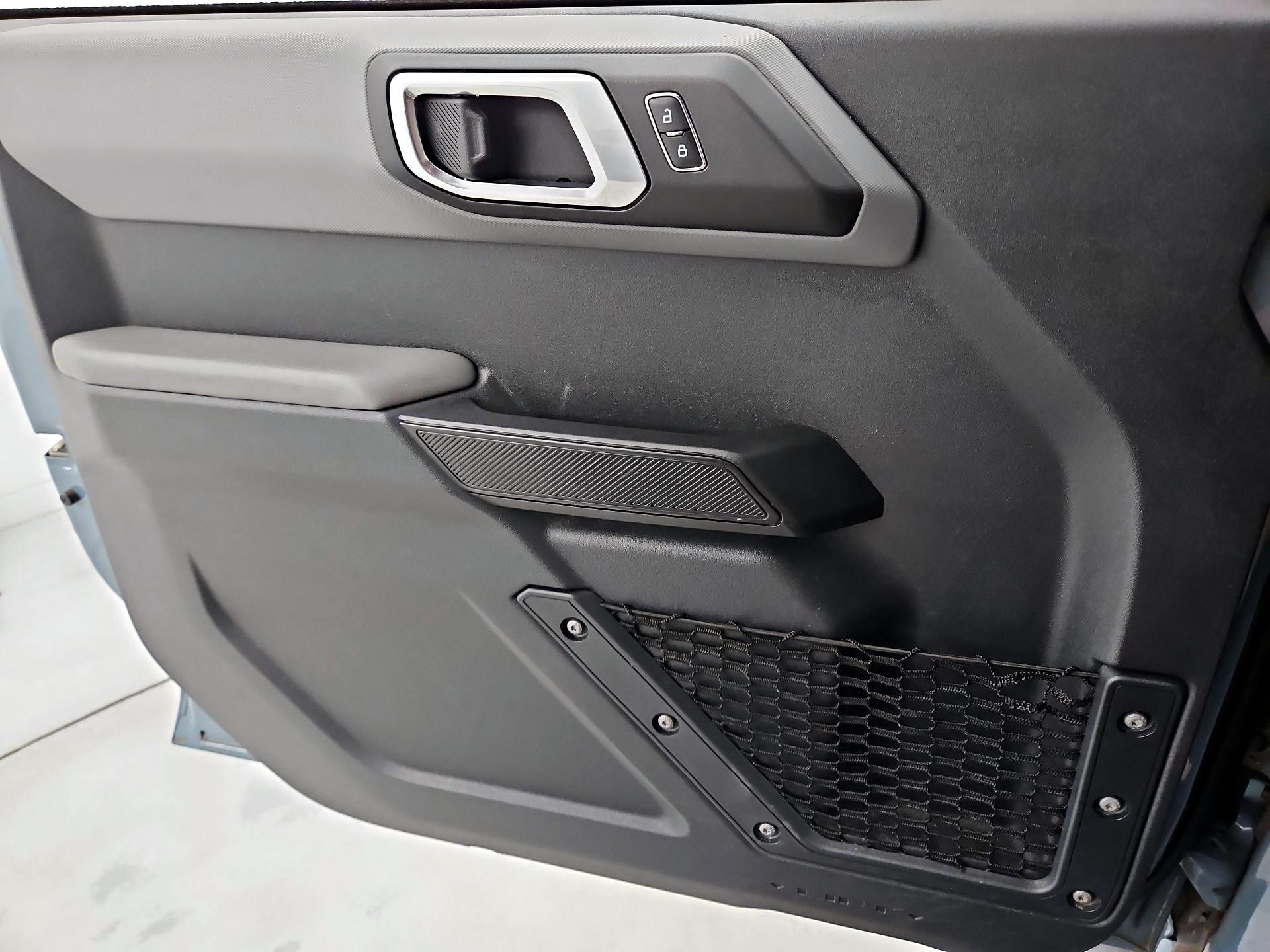 Thumbnail: 2022 Ford Bronco - 12