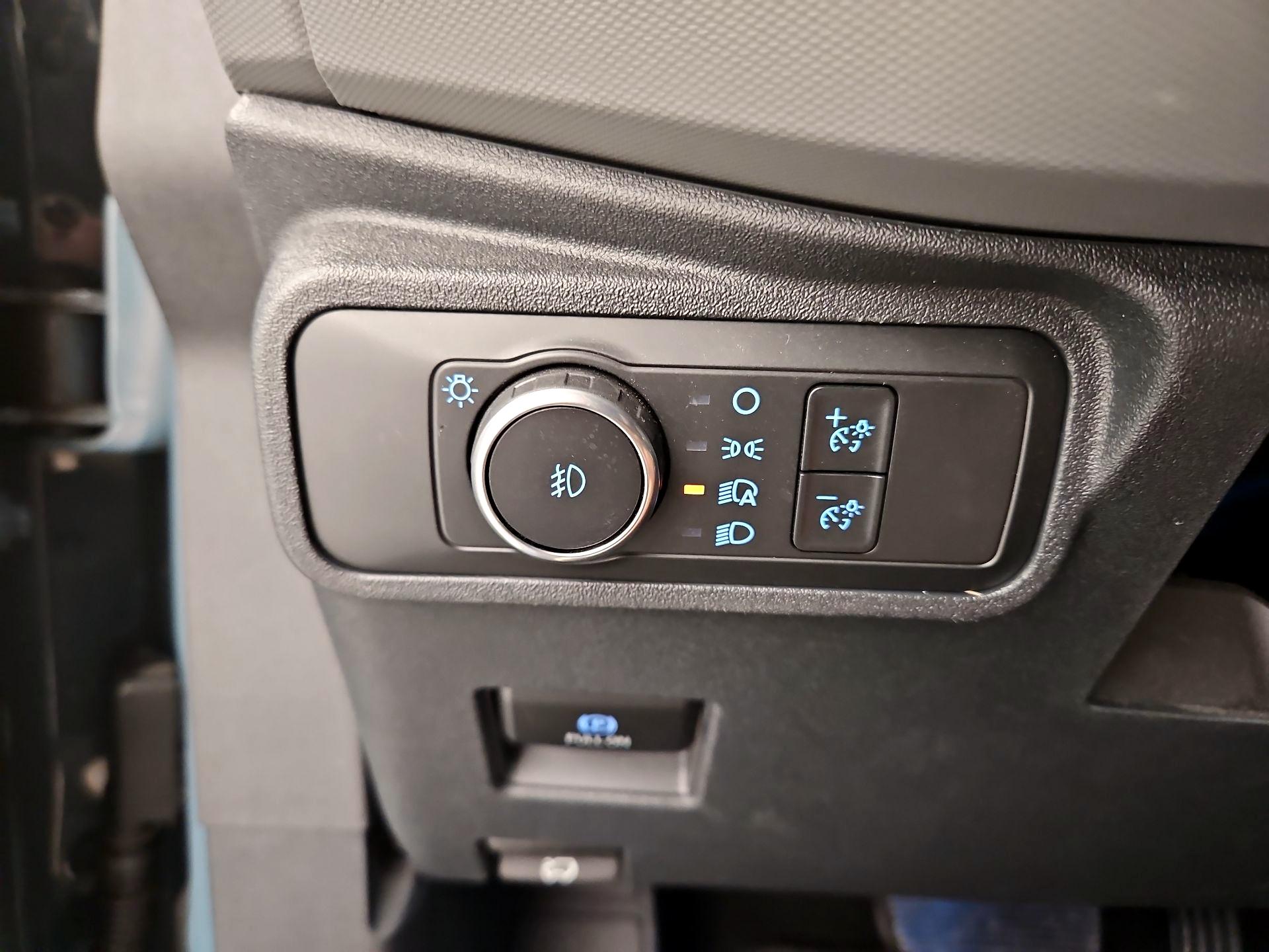 Thumbnail: 2022 Ford Bronco - 13