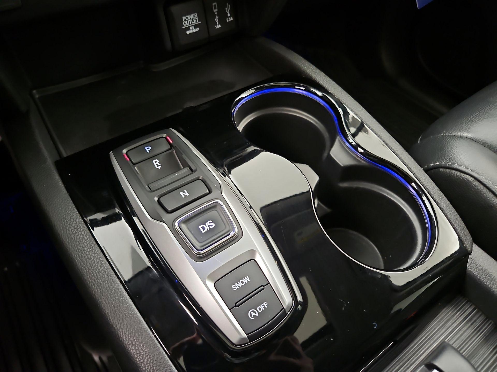 Thumbnail: 2017 Honda Pilot - 18