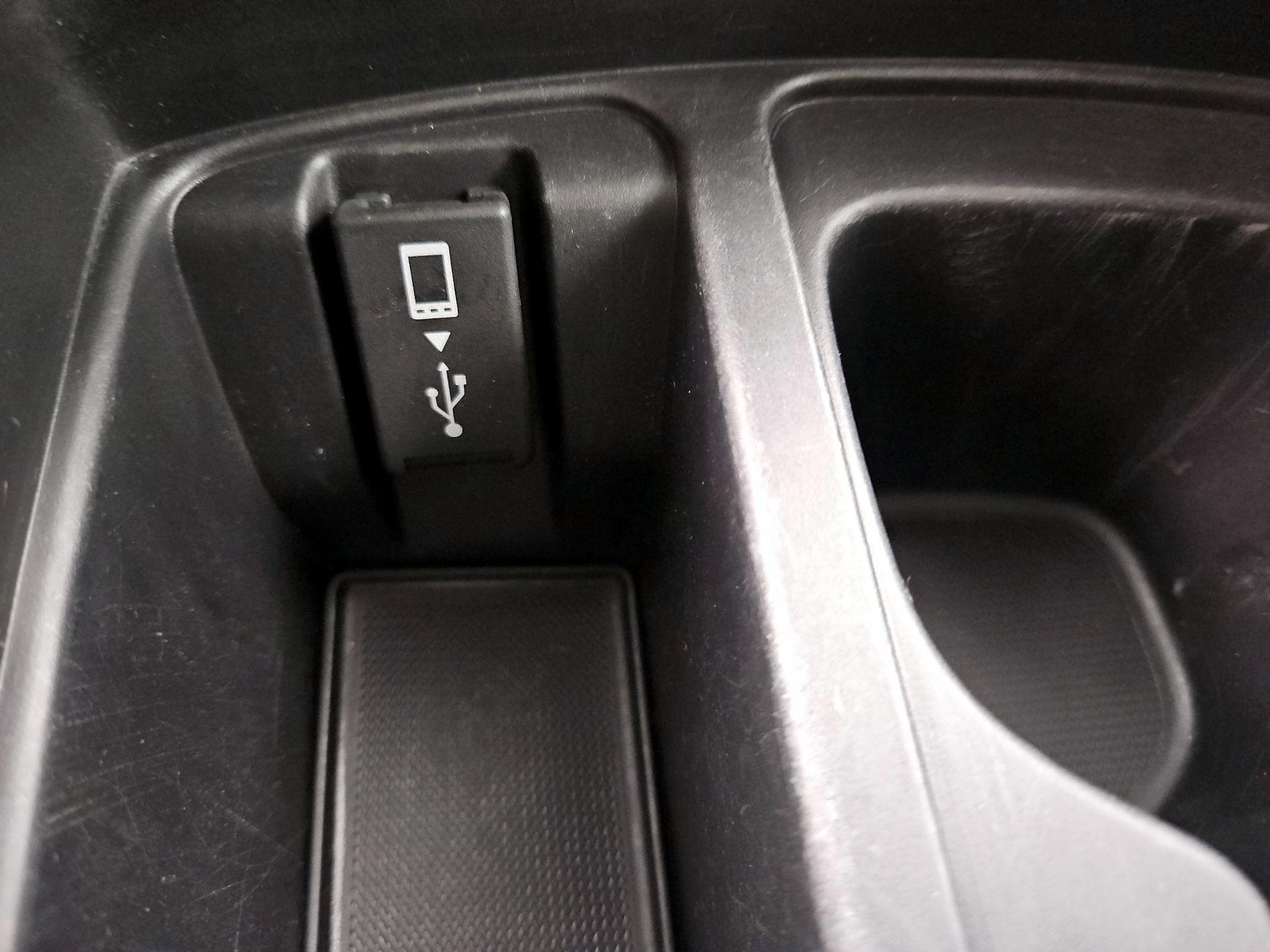 Thumbnail: 2021 Acura RDX - 18