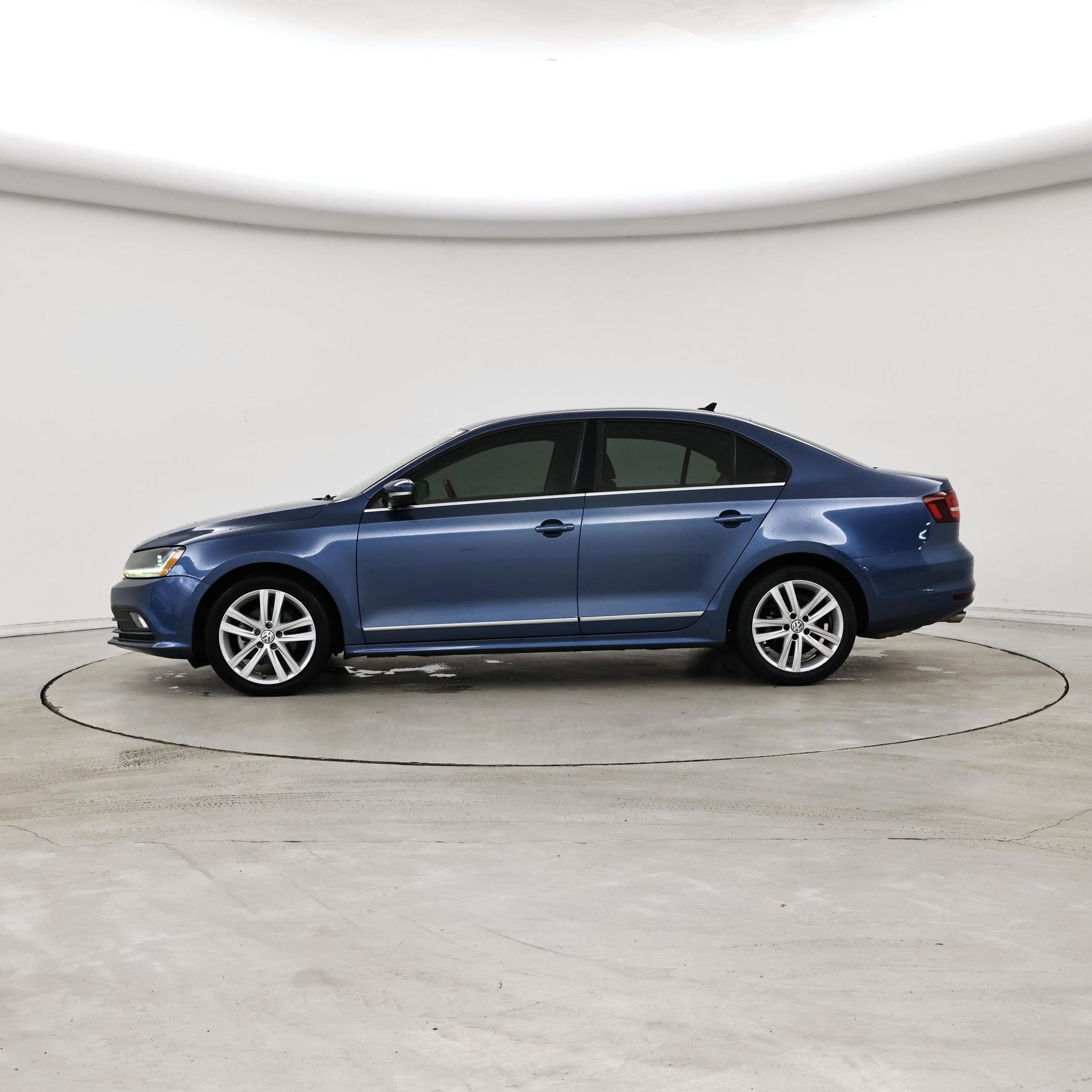 Thumbnail: 2017 Volkswagen Jetta - 3