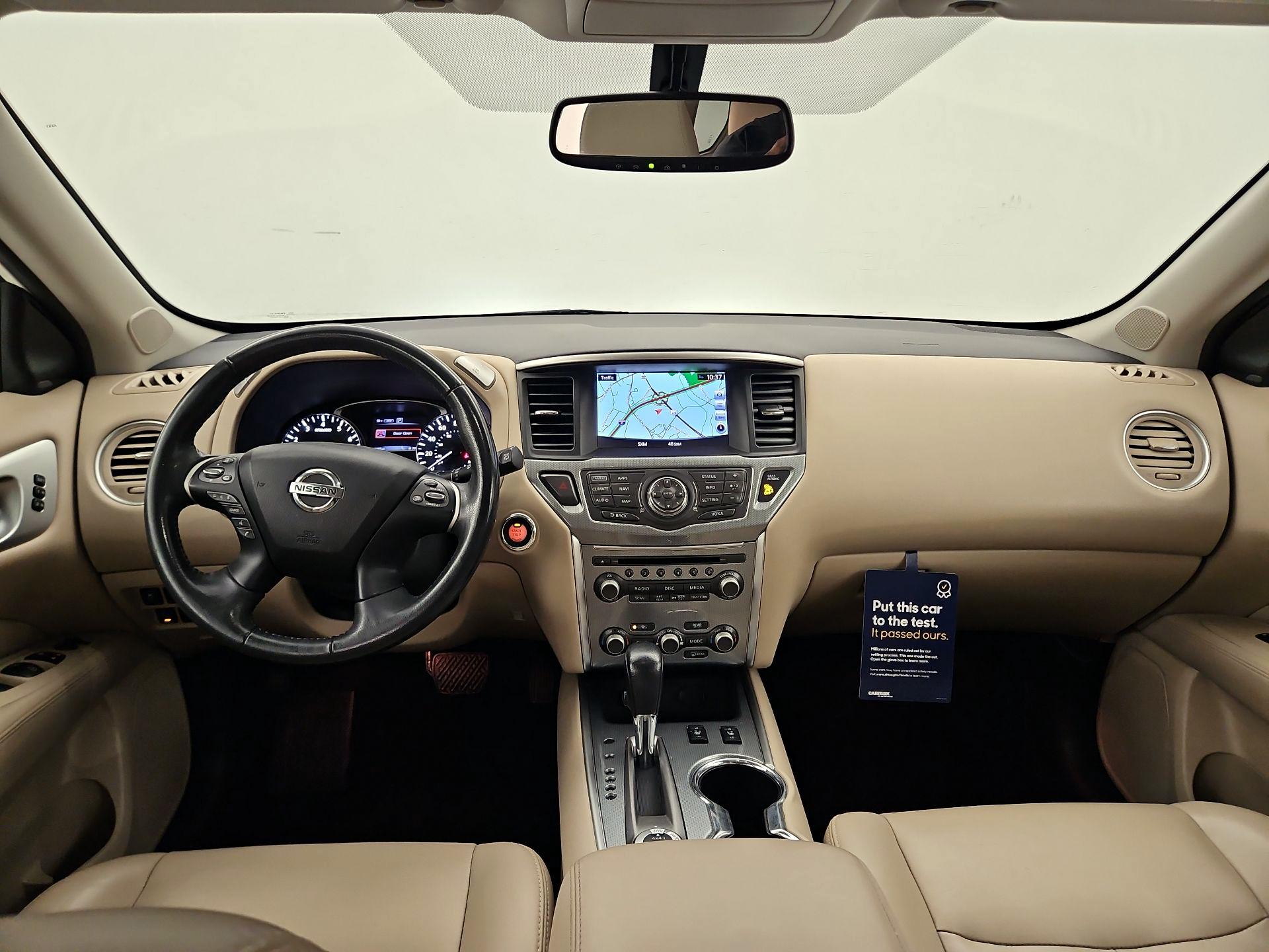 Thumbnail: 2017 Nissan Pathfinder - 9