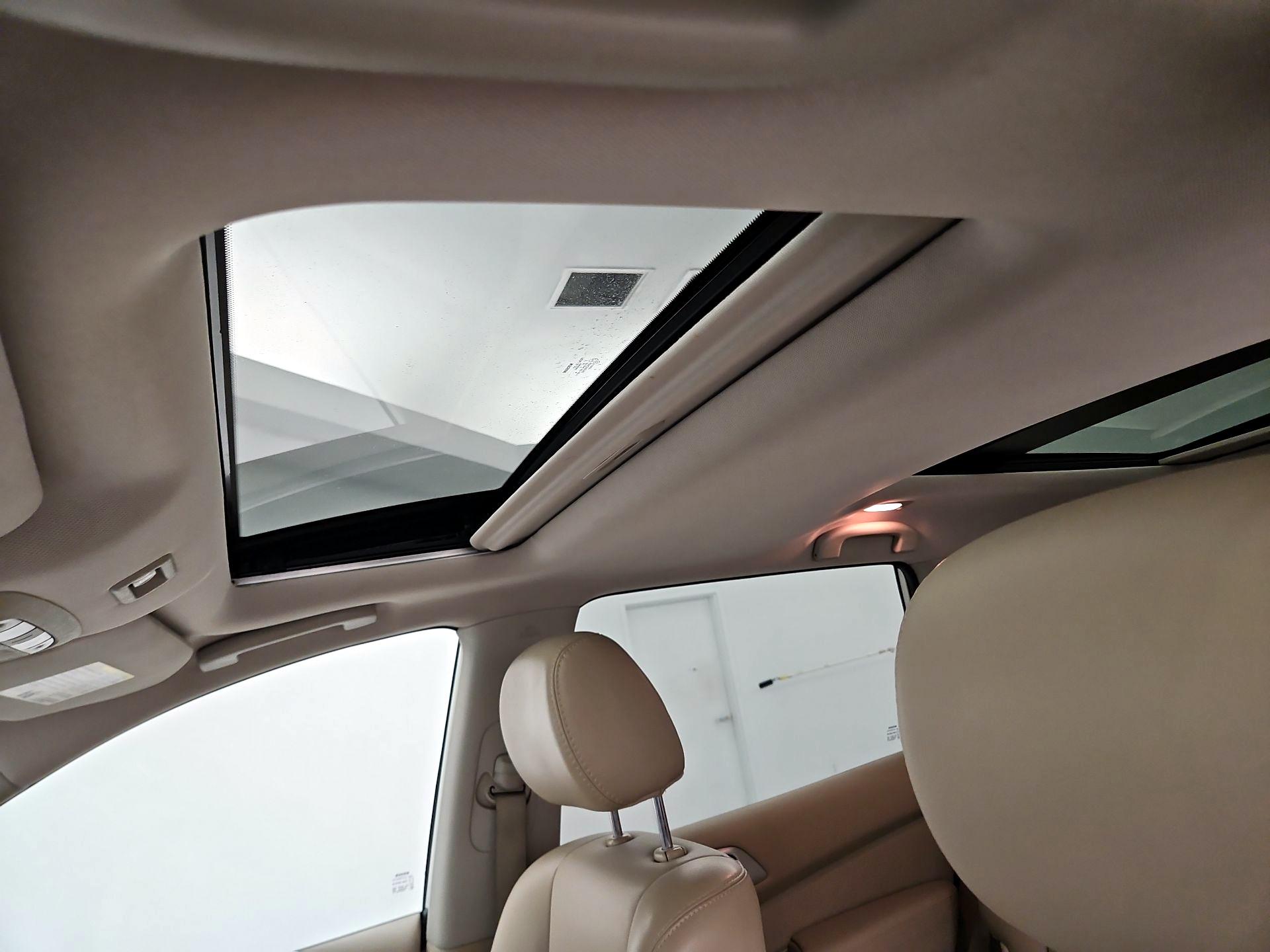 Thumbnail: 2017 Nissan Pathfinder - 20