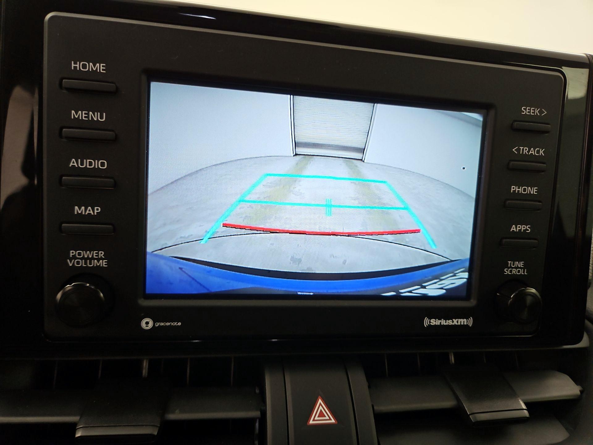 Thumbnail: 2021 Toyota RAV4 - 14