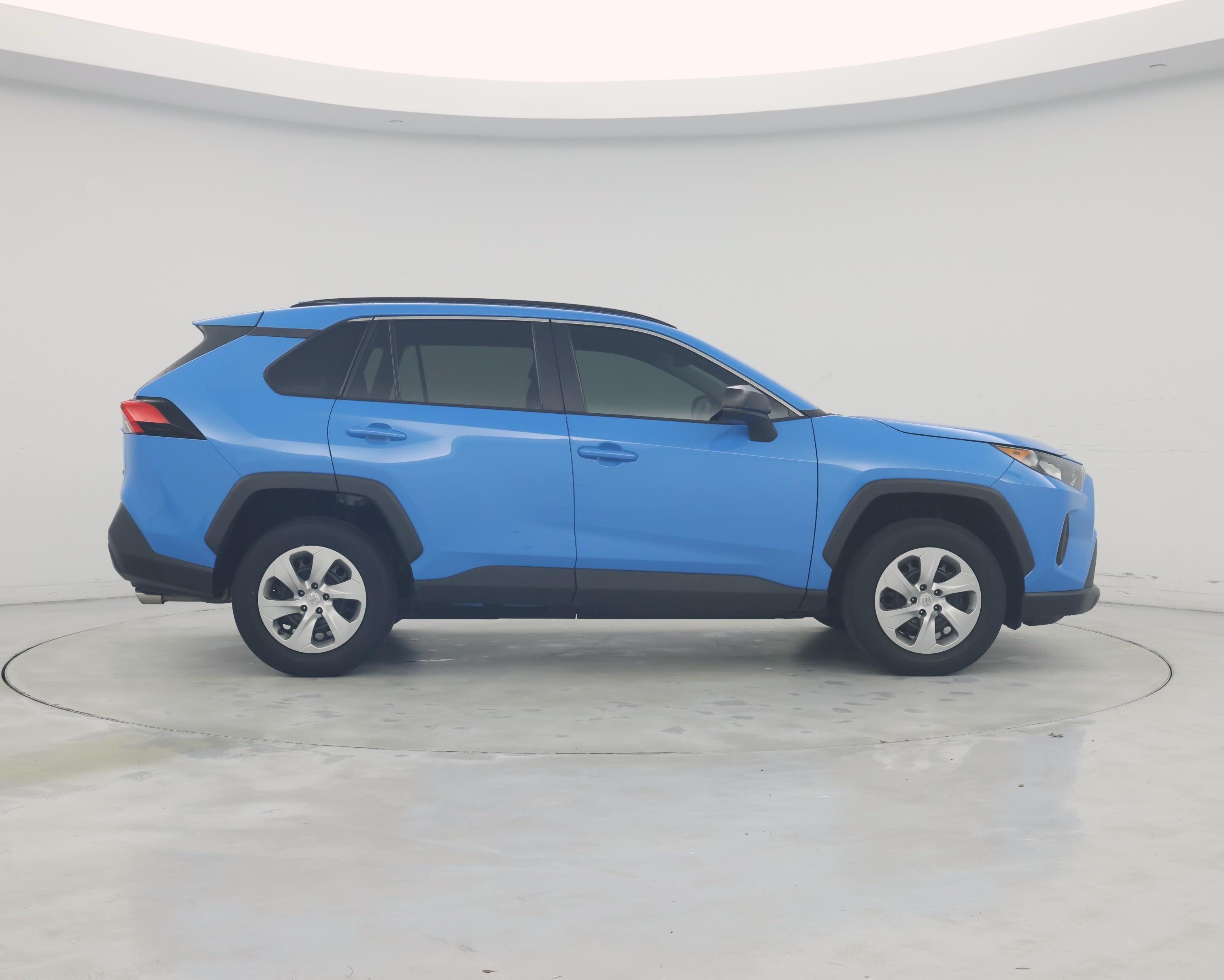 Thumbnail: 2021 Toyota RAV4 - 7