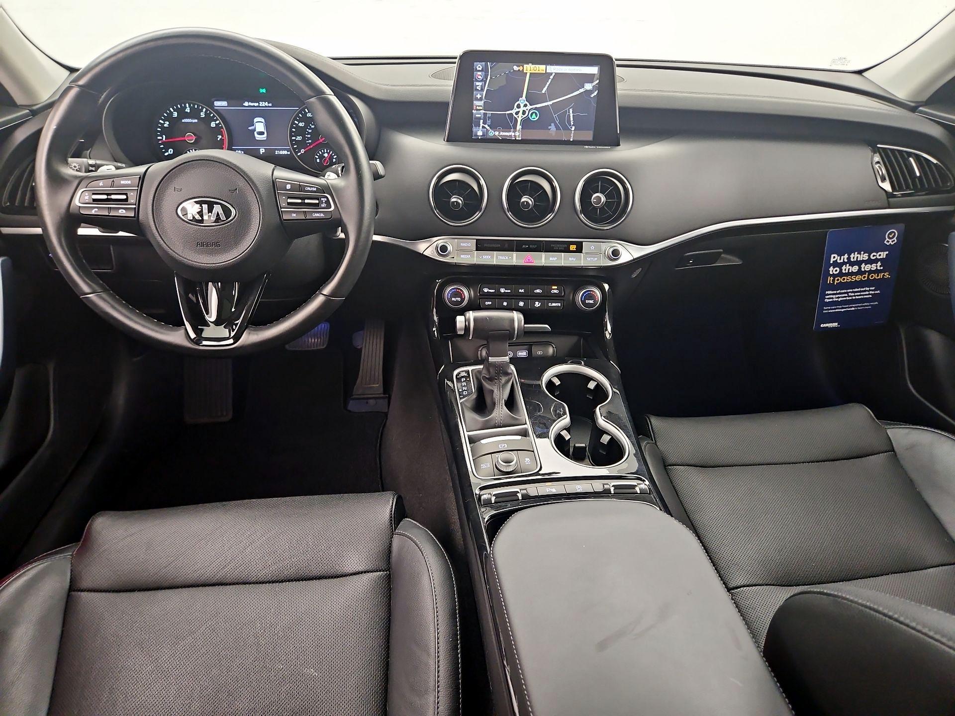 Thumbnail: 2018 Kia Stinger - 9