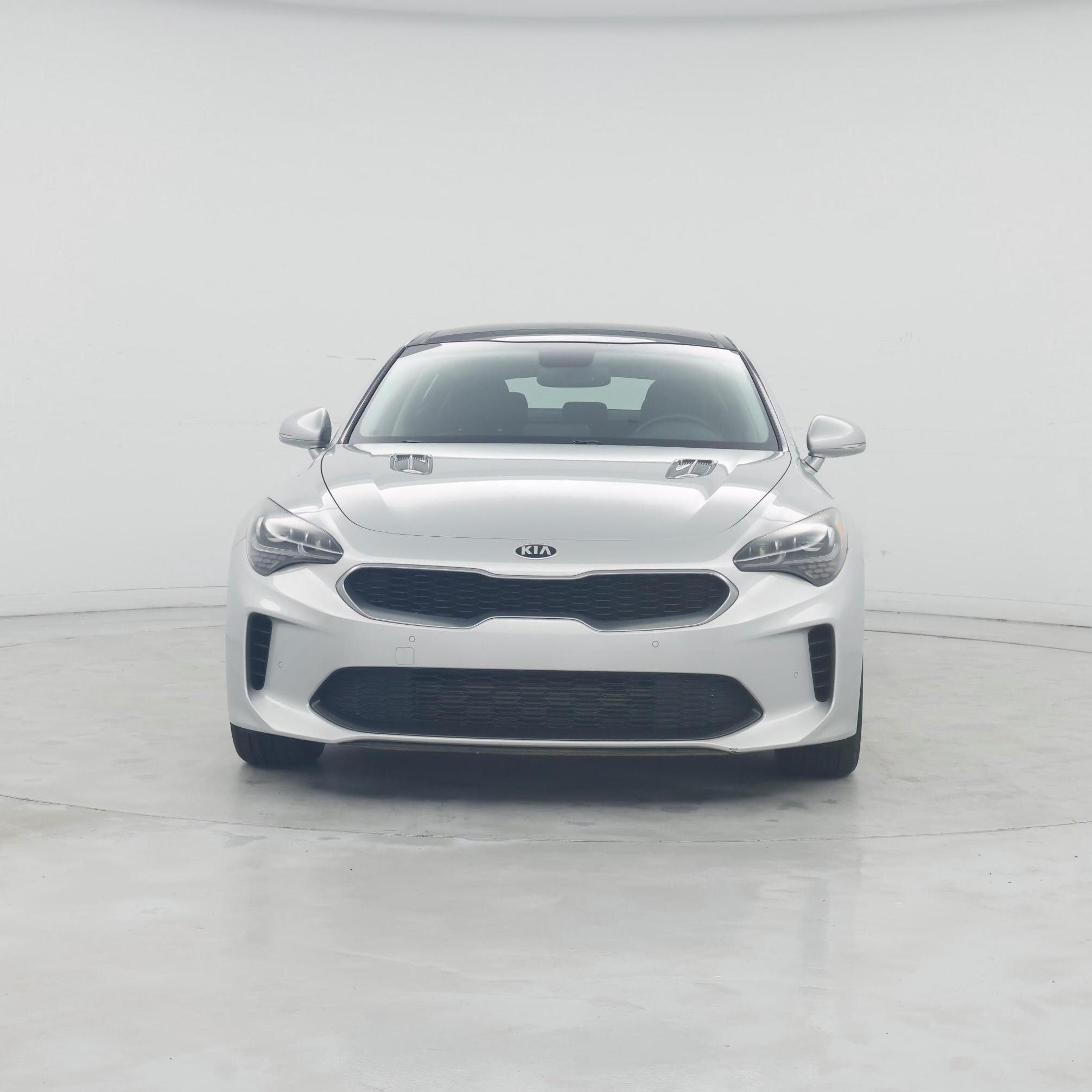 Thumbnail: 2018 Kia Stinger - 5