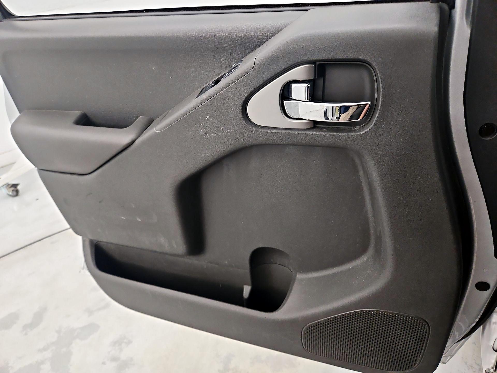 Thumbnail: 2017 Nissan Frontier - 12