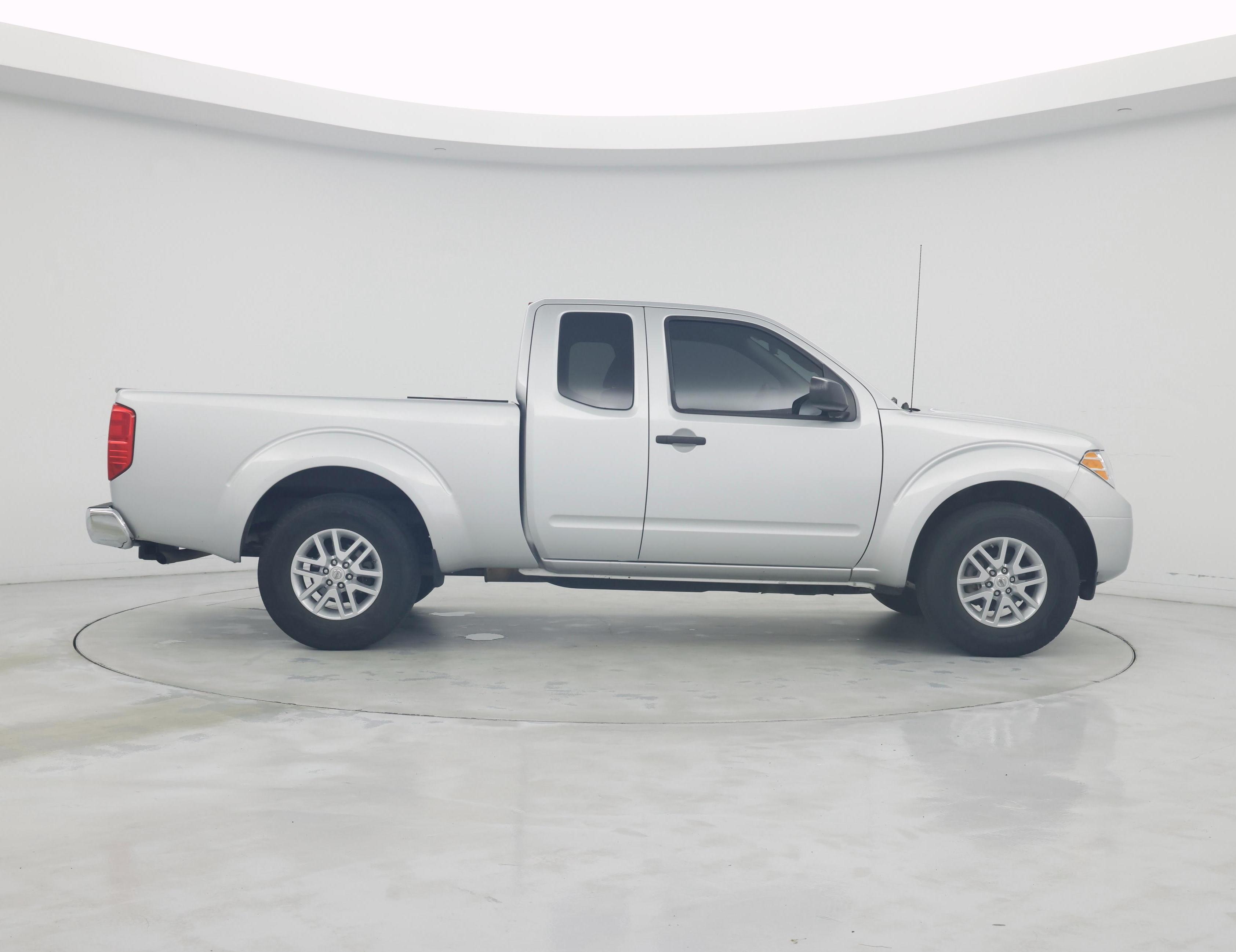 Thumbnail: 2017 Nissan Frontier - 7