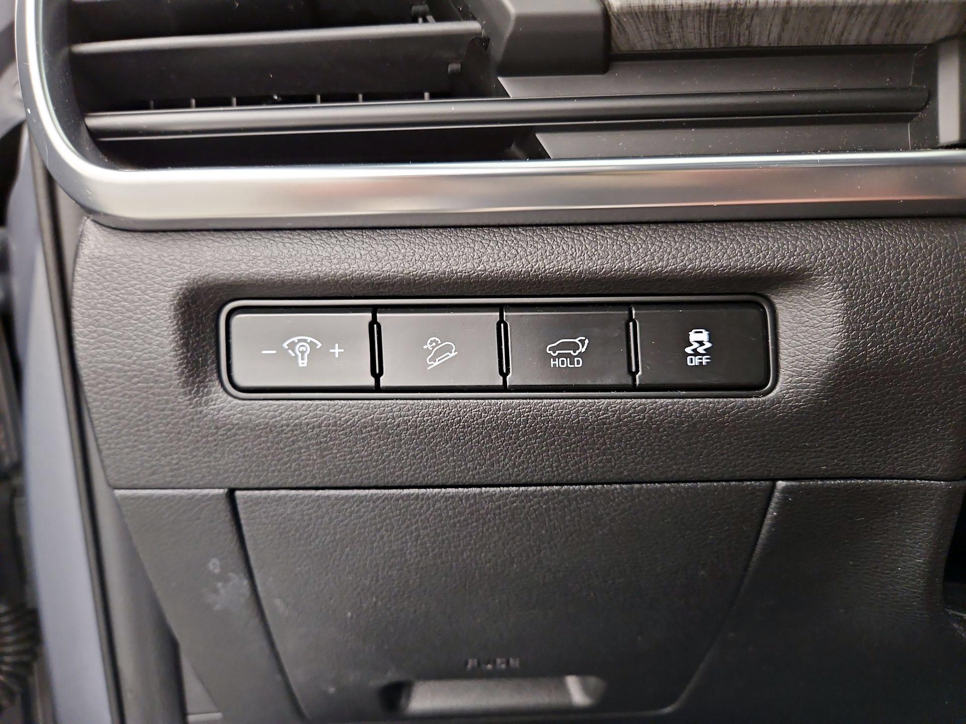 Thumbnail: 2023 Kia Telluride - 13