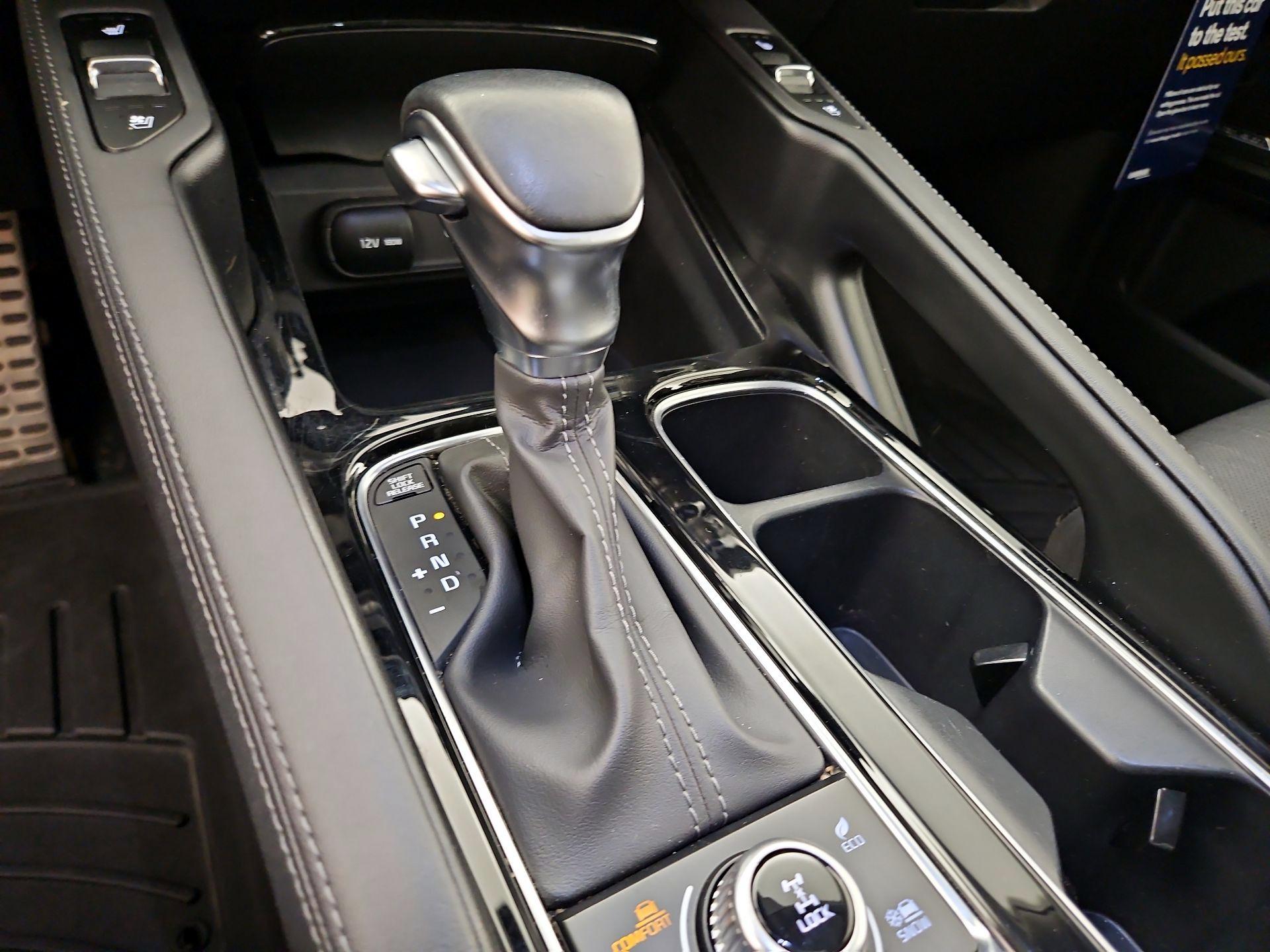 Thumbnail: 2023 Kia Telluride - 18