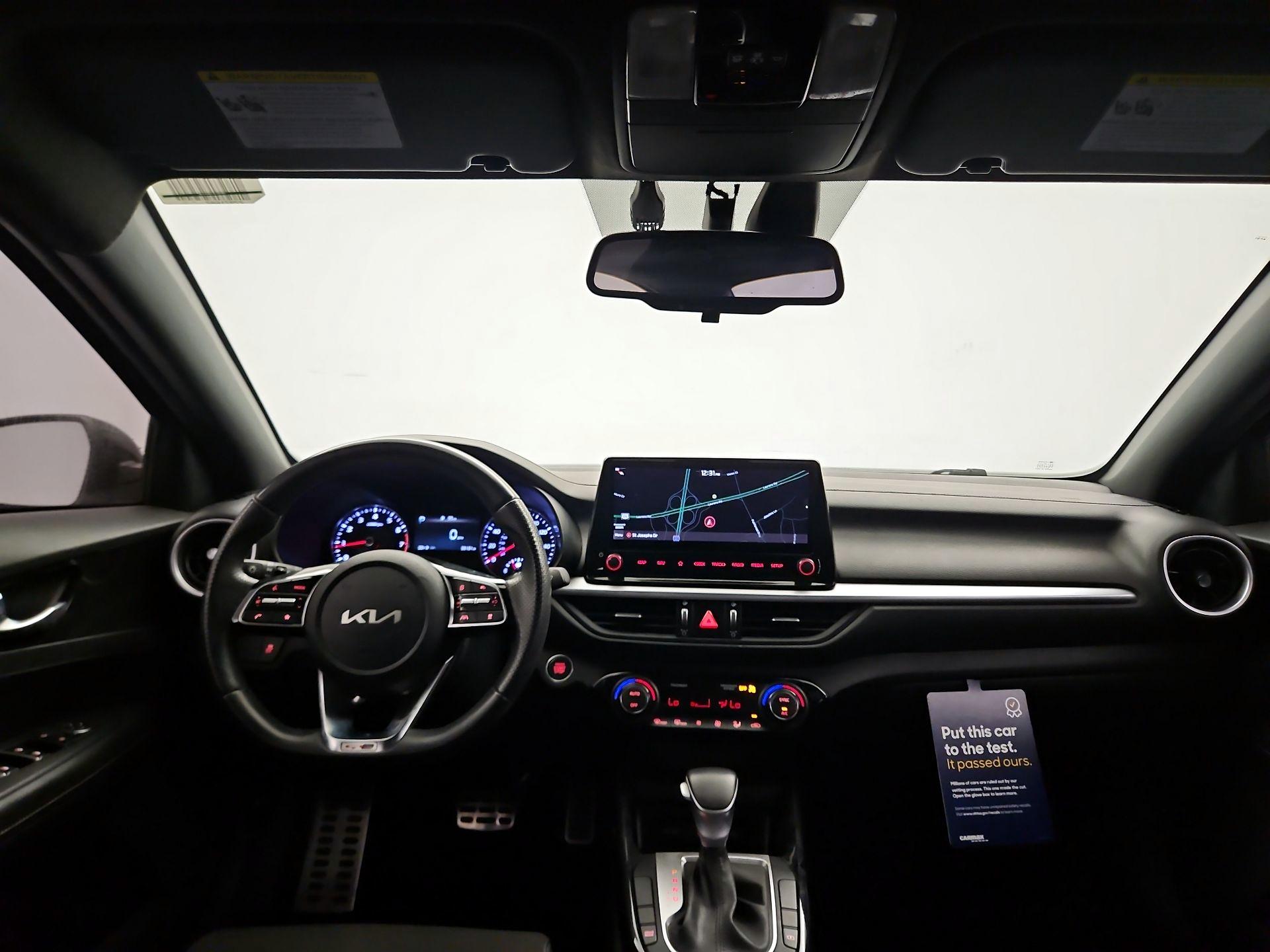 Thumbnail: 2022 Kia Forte - 9