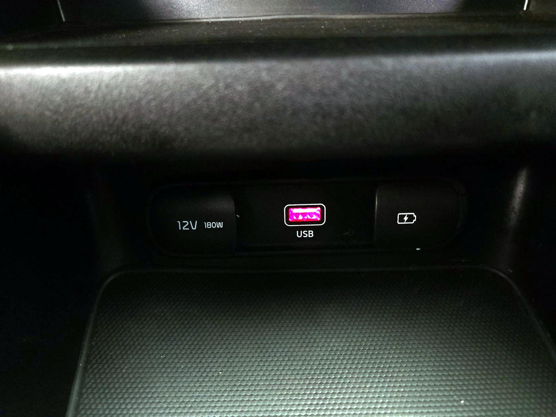 Thumbnail: 2022 Kia Forte - 19