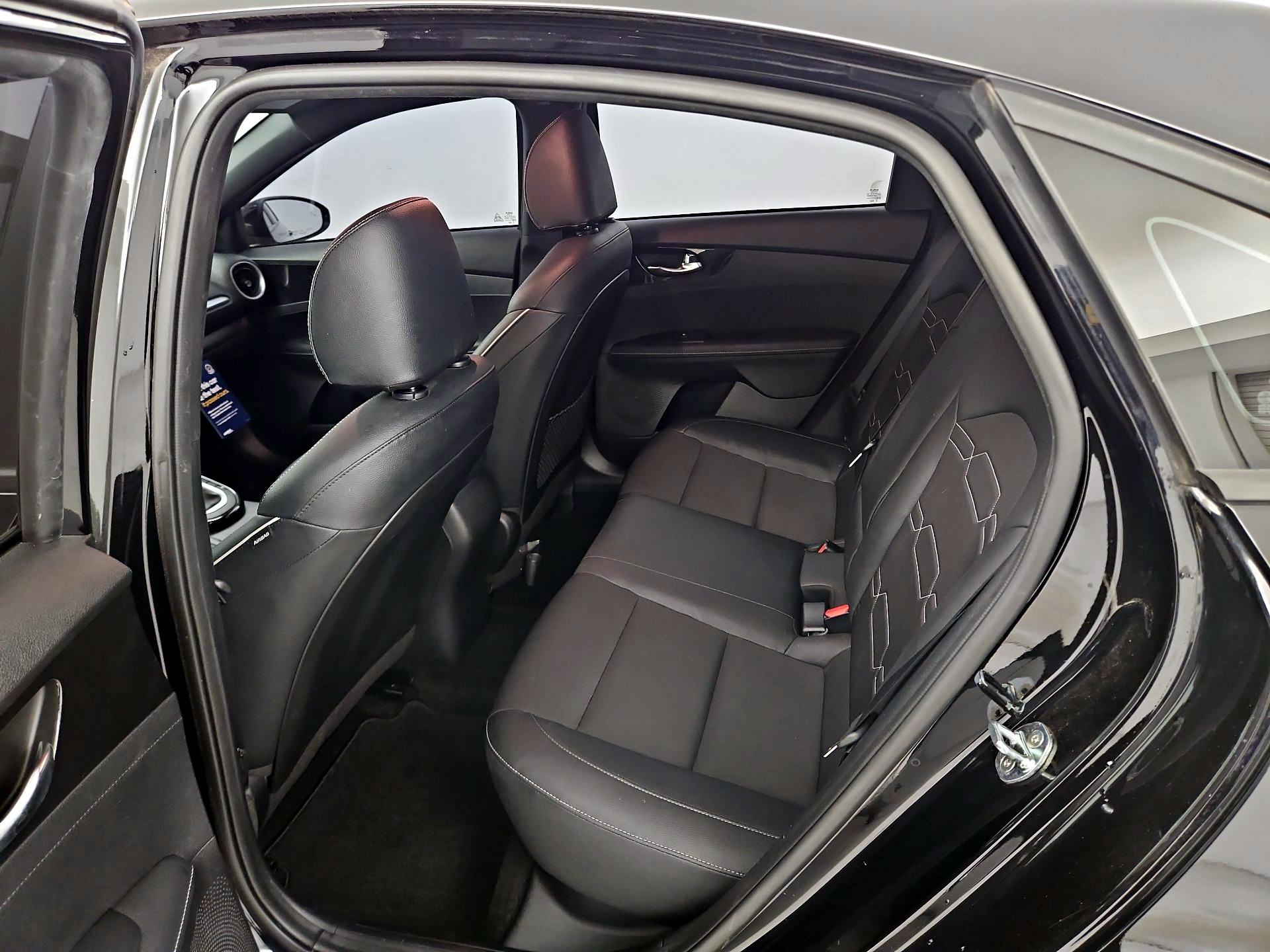 Thumbnail: 2022 Kia Forte - 20