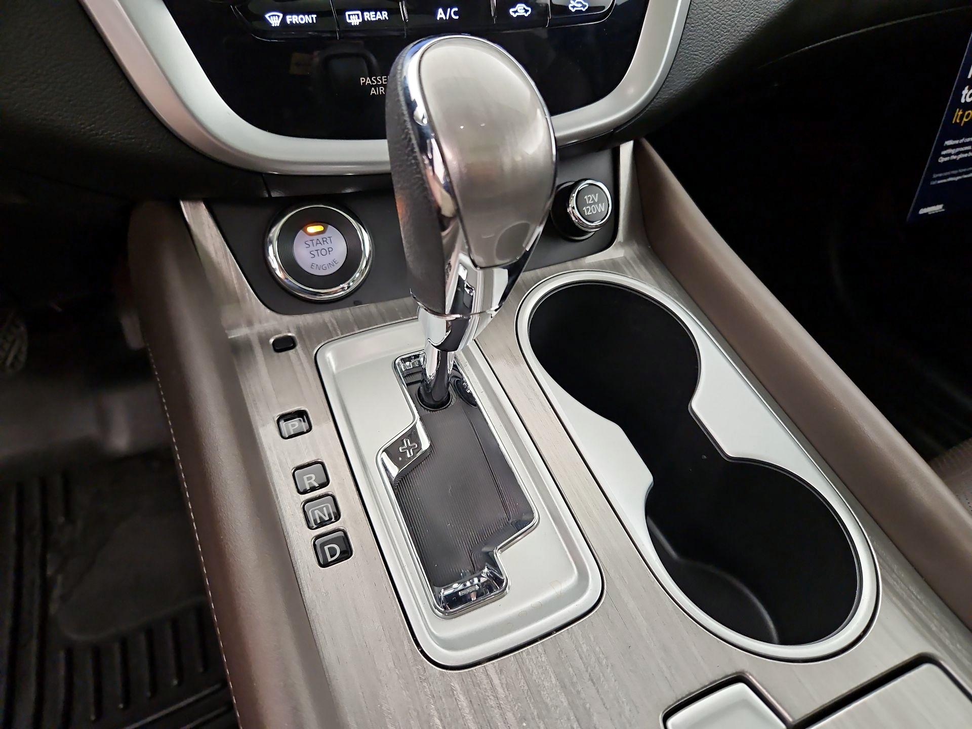 Thumbnail: 2015 Nissan Murano - 18