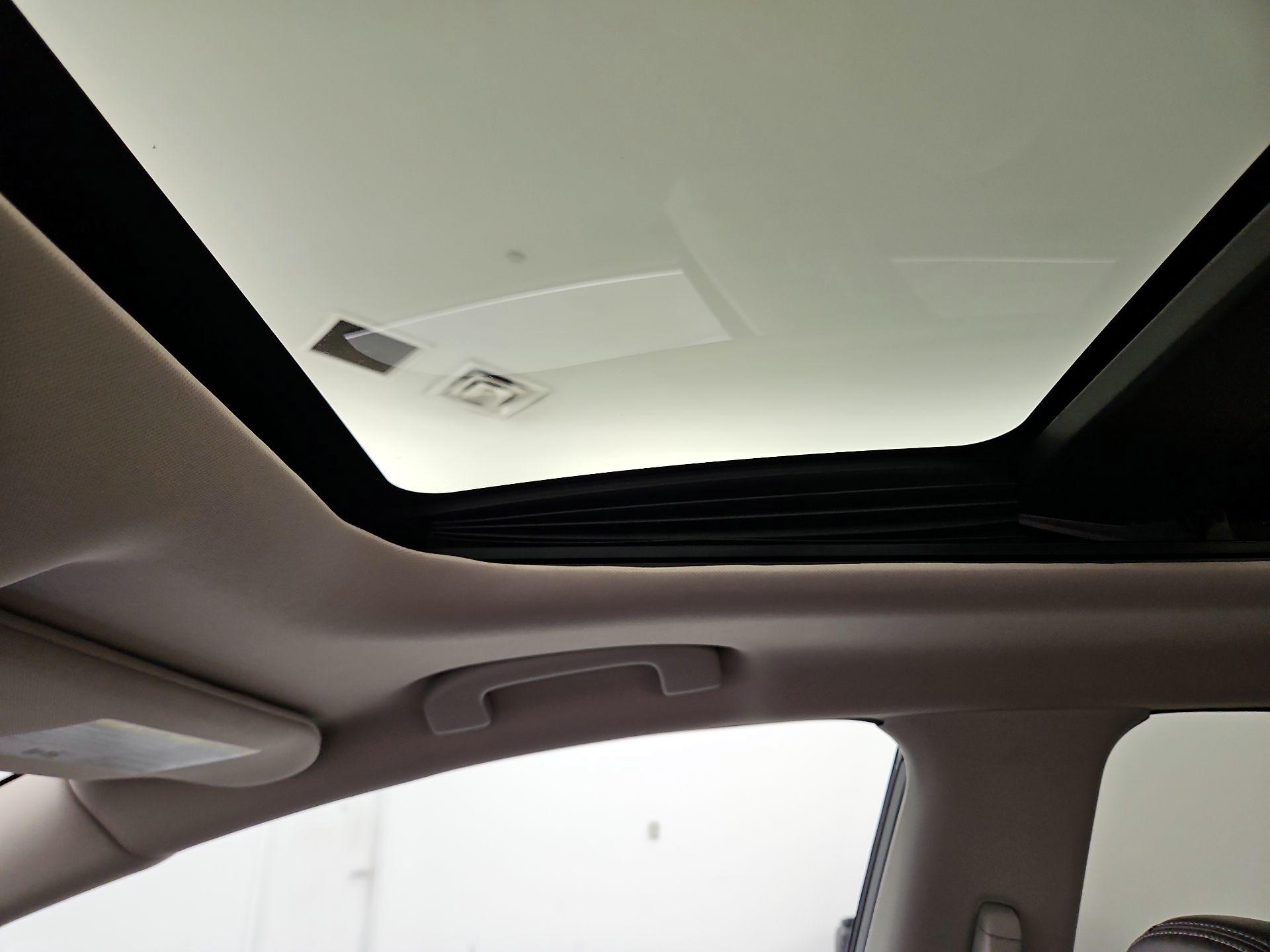 Thumbnail: 2015 Nissan Murano - 20