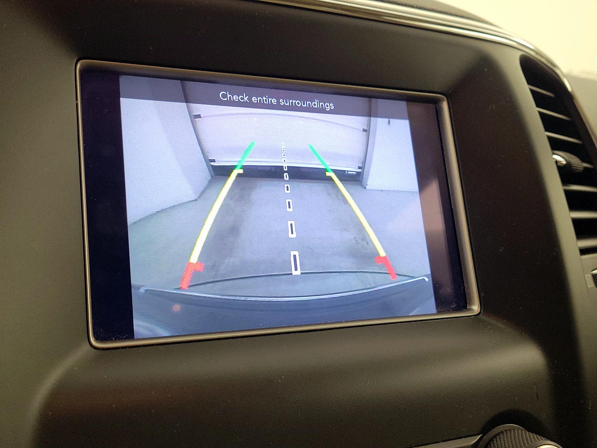 Thumbnail: 2018 Jeep Grand Cherokee - 14