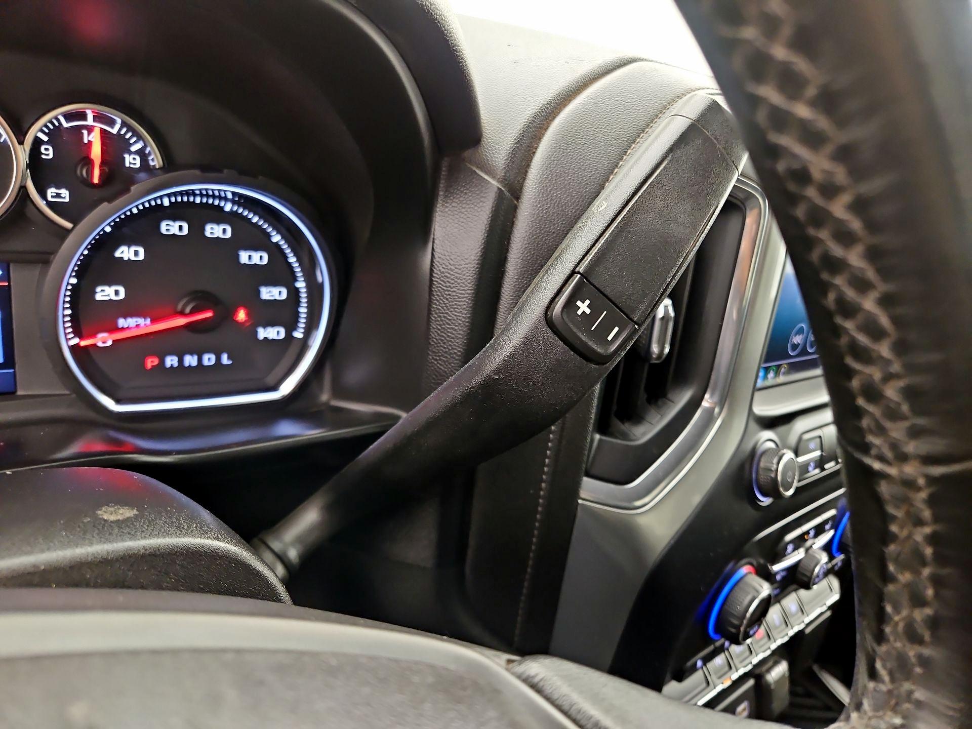 Thumbnail: 2020 Chevrolet Silverado 1500 - 17