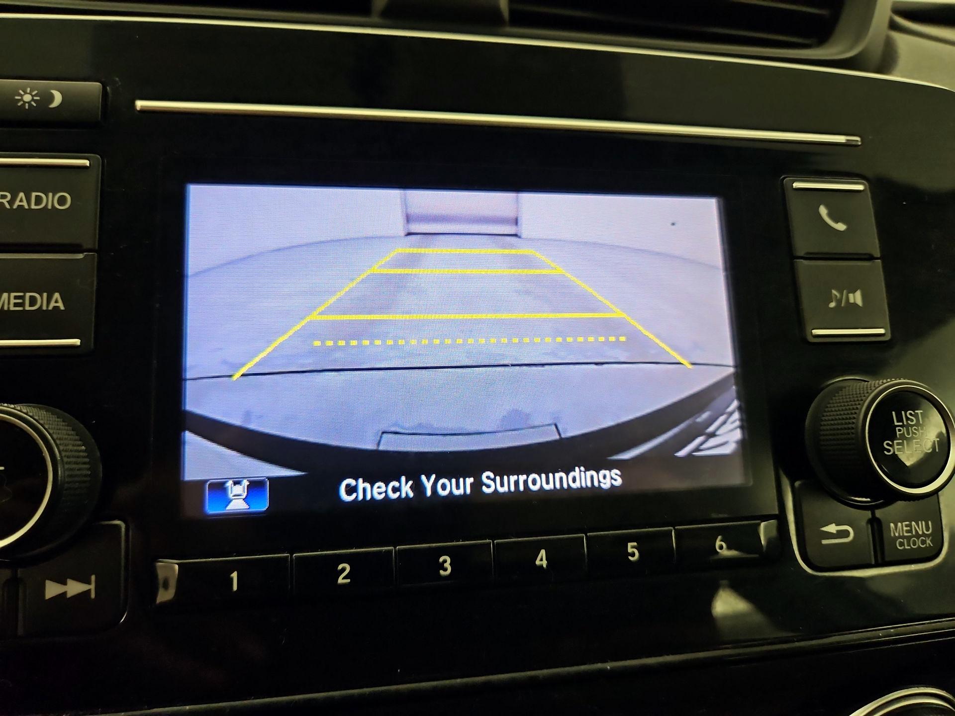 Thumbnail: 2017 Honda CR-V - 14