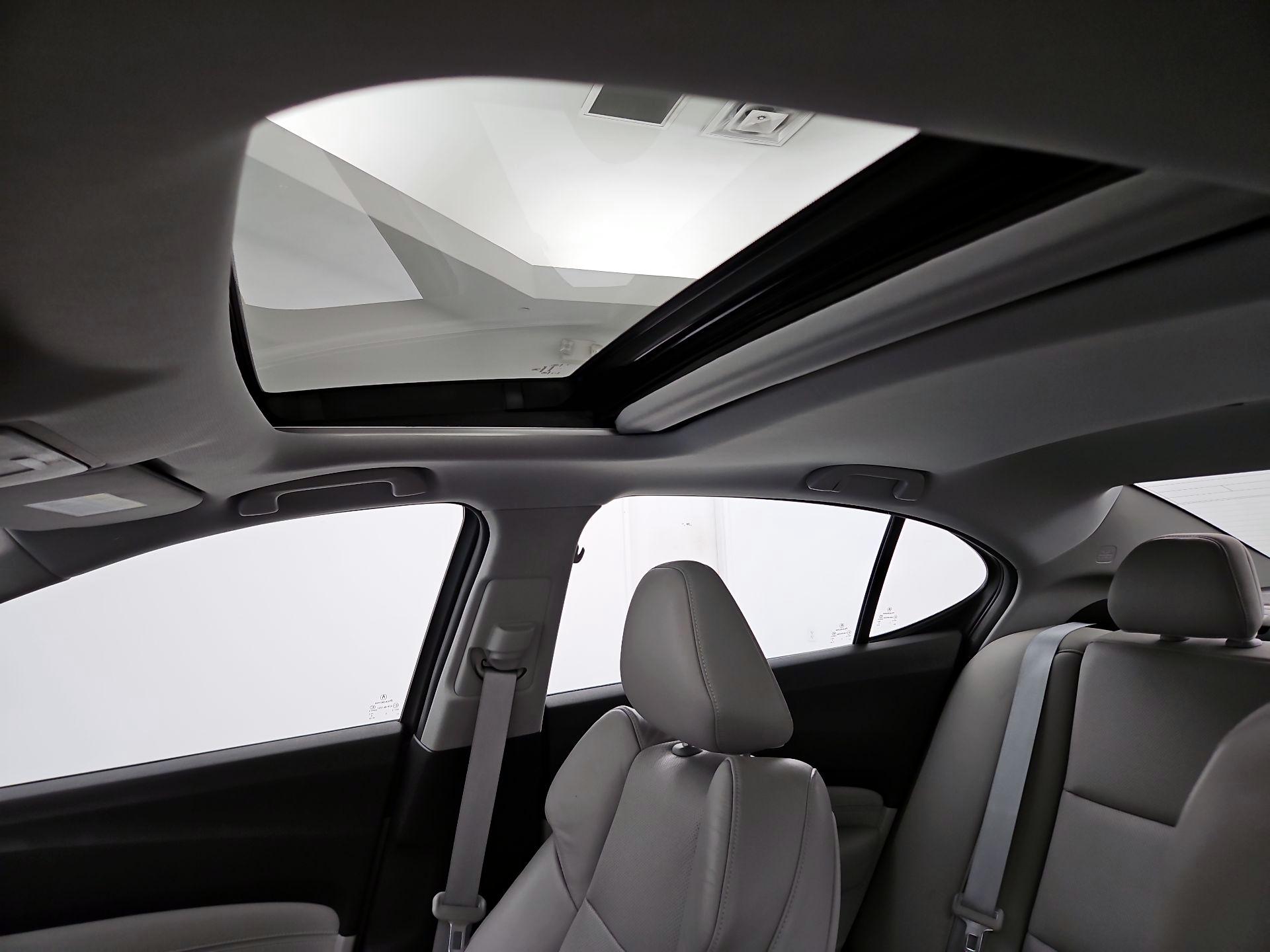 Thumbnail: 2015 Acura TLX - 20