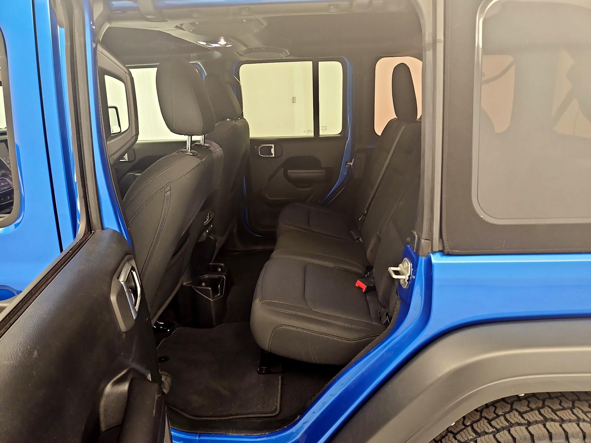 Thumbnail: 2021 Jeep Wrangler - 19