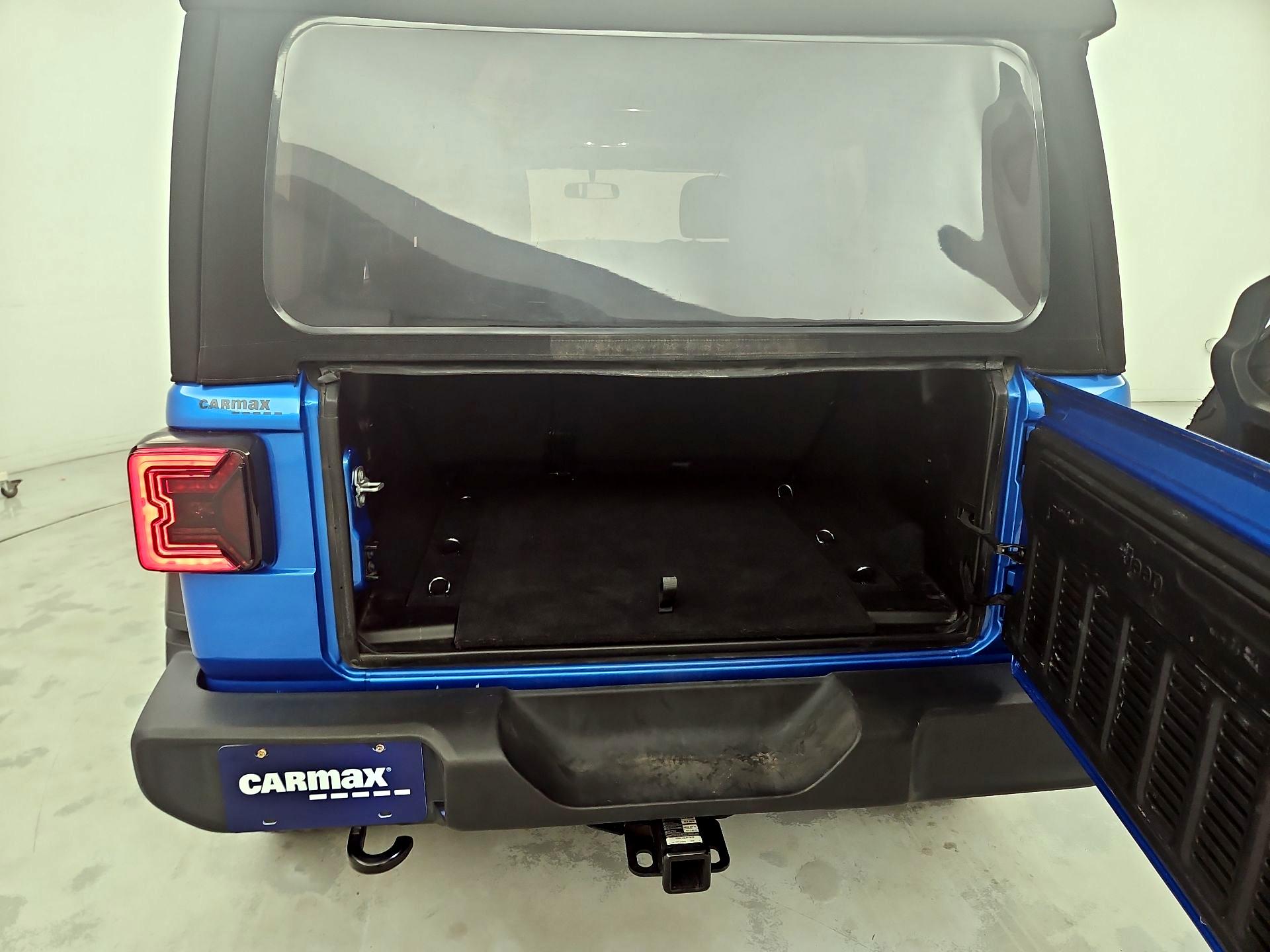 Thumbnail: 2021 Jeep Wrangler - 20