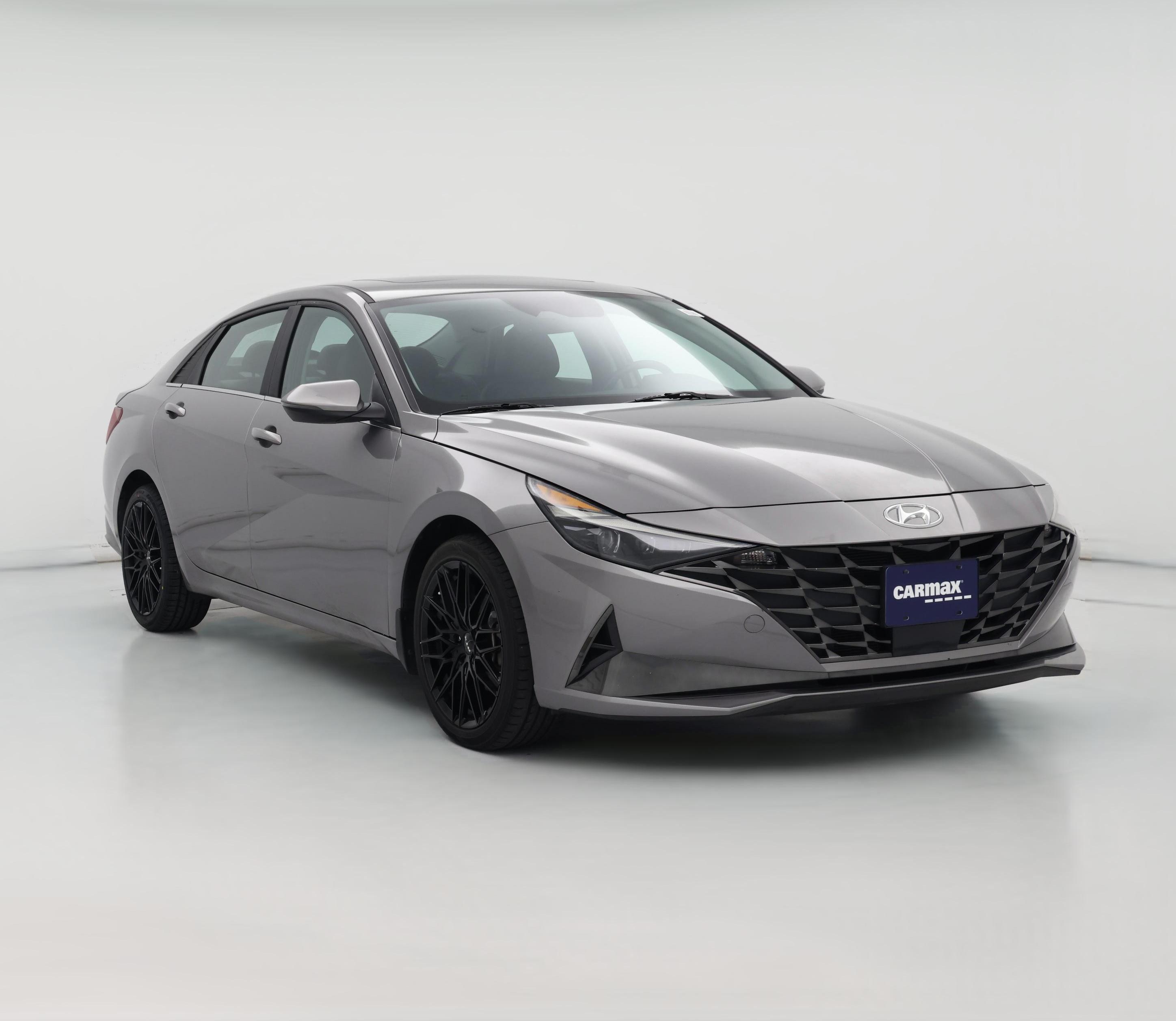 Thumbnail: 2023 Hyundai Elantra - 1