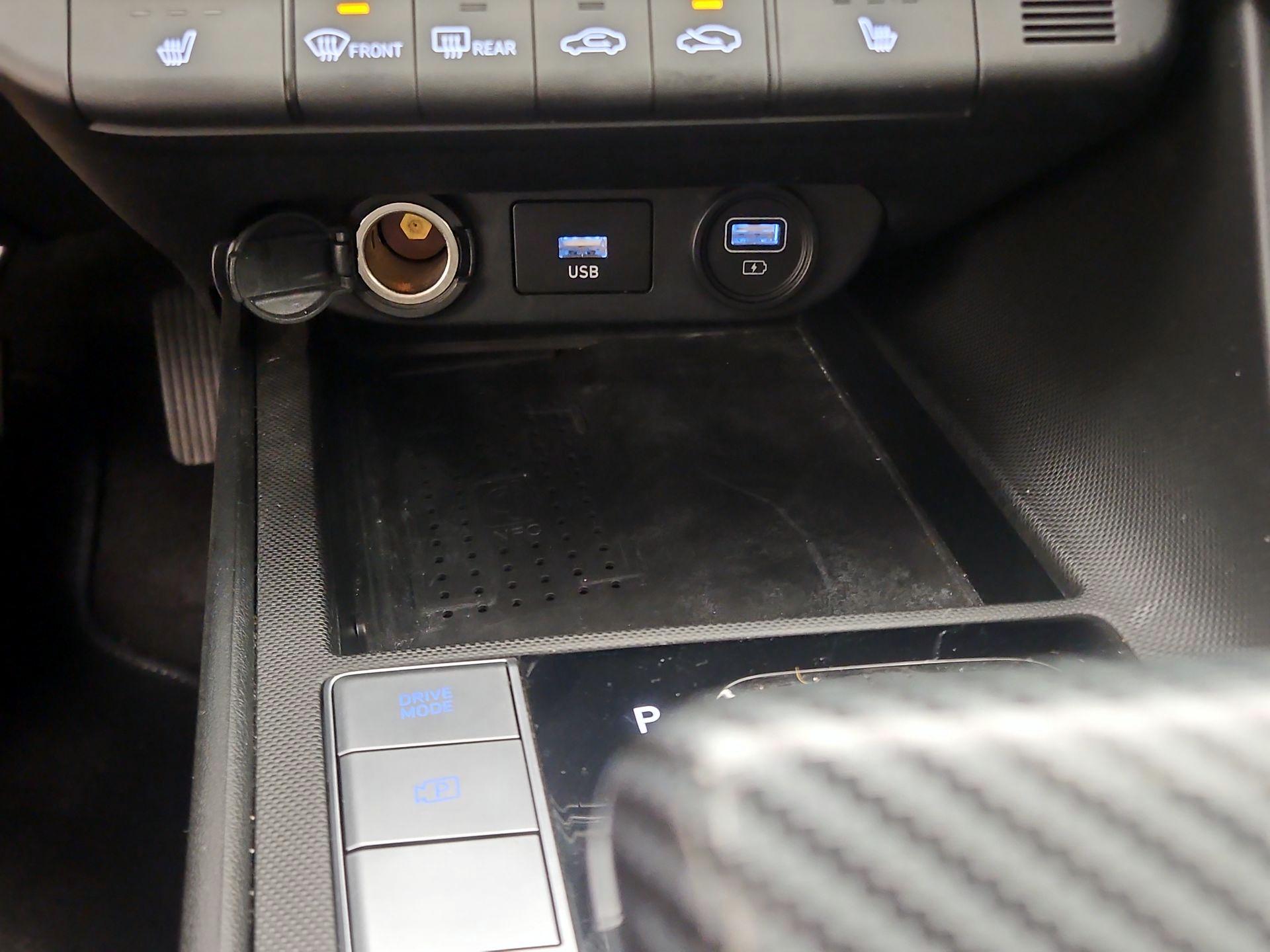 Thumbnail: 2023 Hyundai Elantra - 18