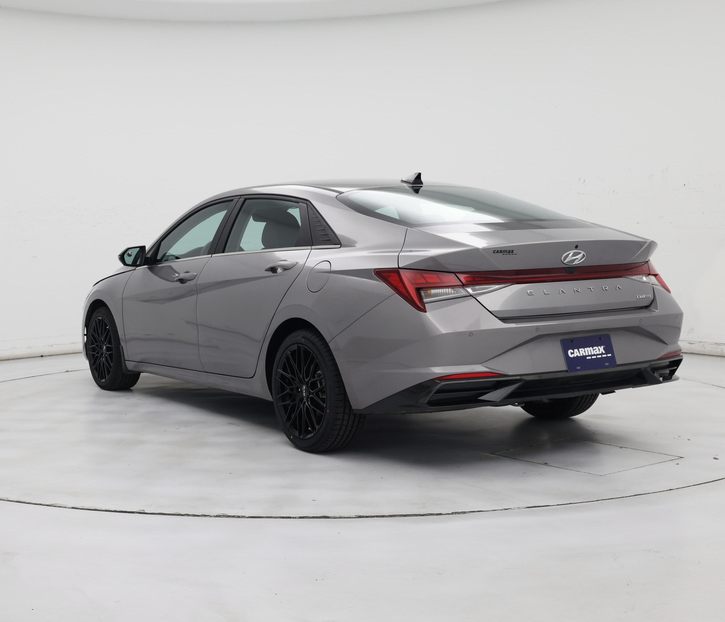 Thumbnail: 2023 Hyundai Elantra - 2