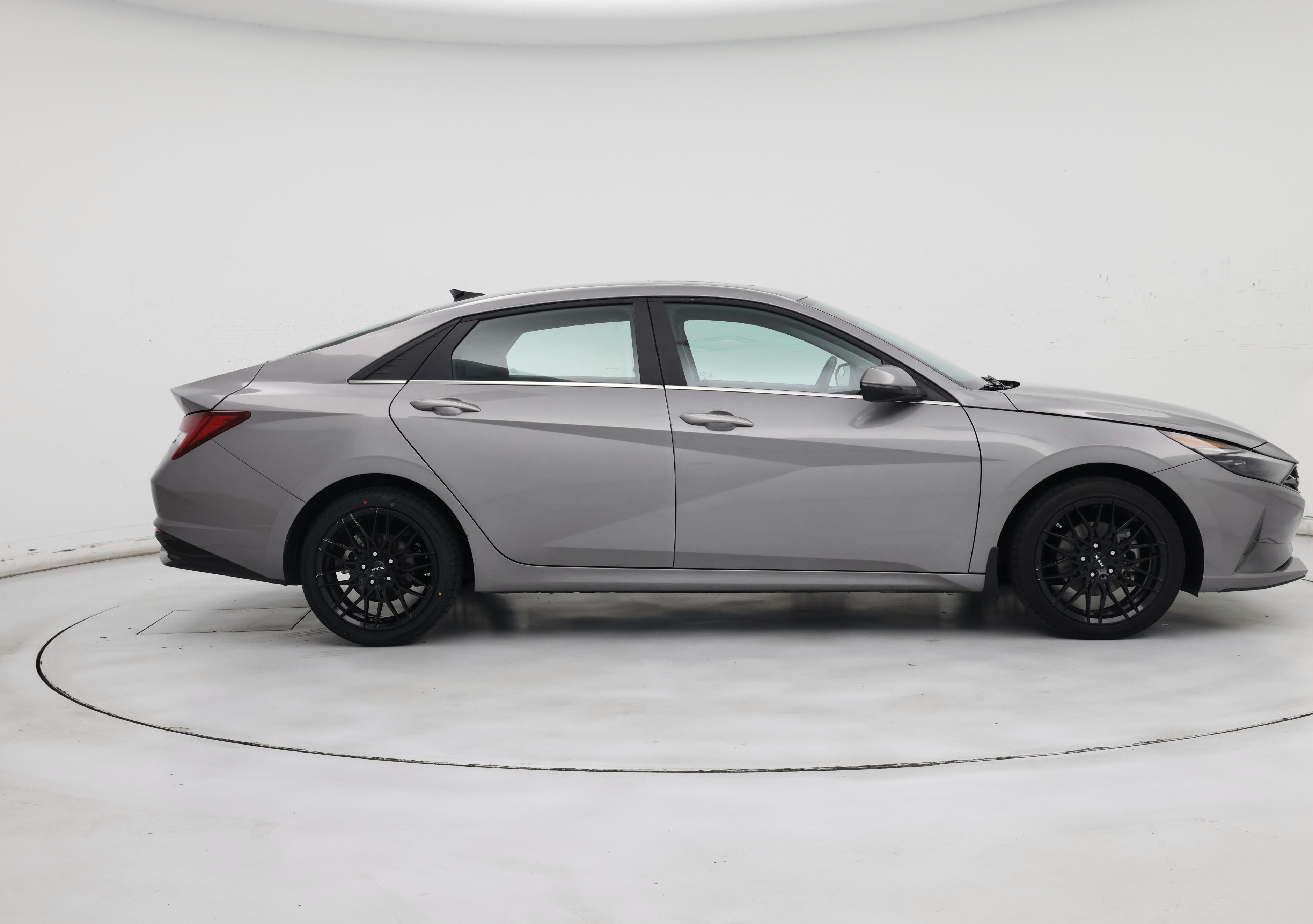 Thumbnail: 2023 Hyundai Elantra - 7