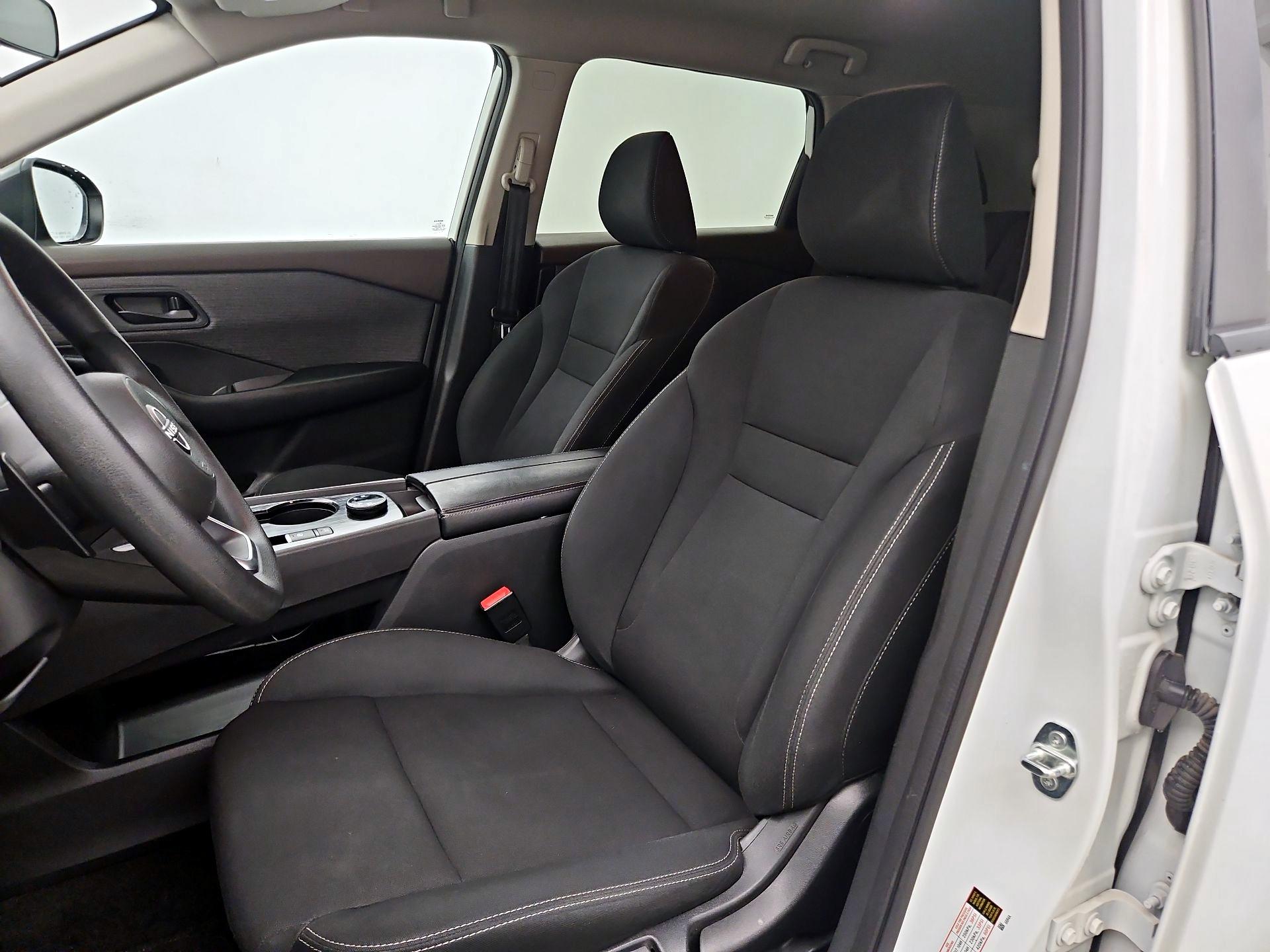 Thumbnail: 2023 Nissan Rogue - 11