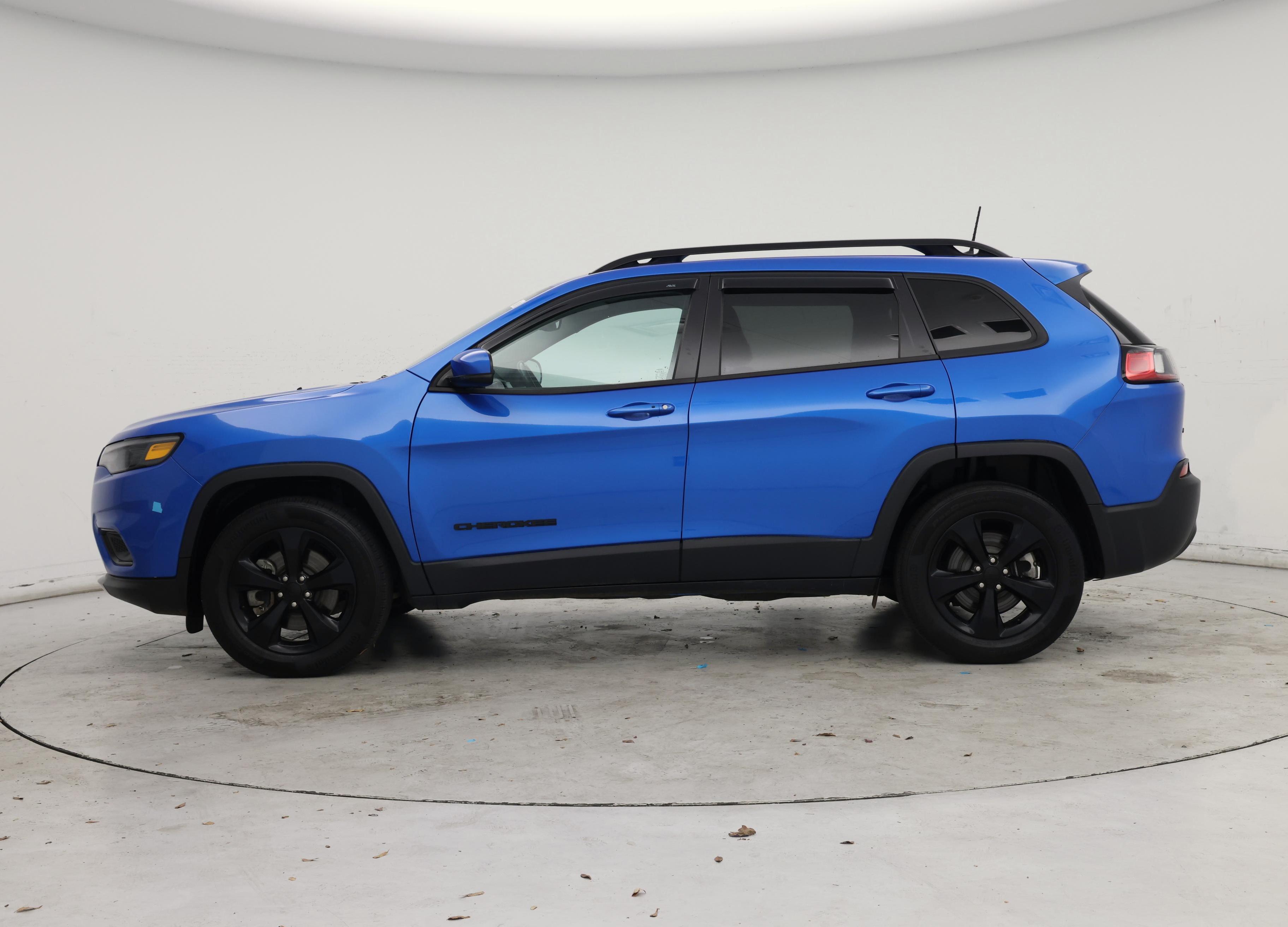 Thumbnail: 2021 Jeep Cherokee - 3