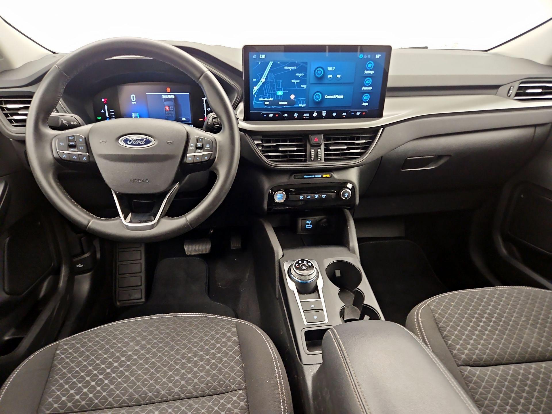 Thumbnail: 2023 Ford Escape - 9