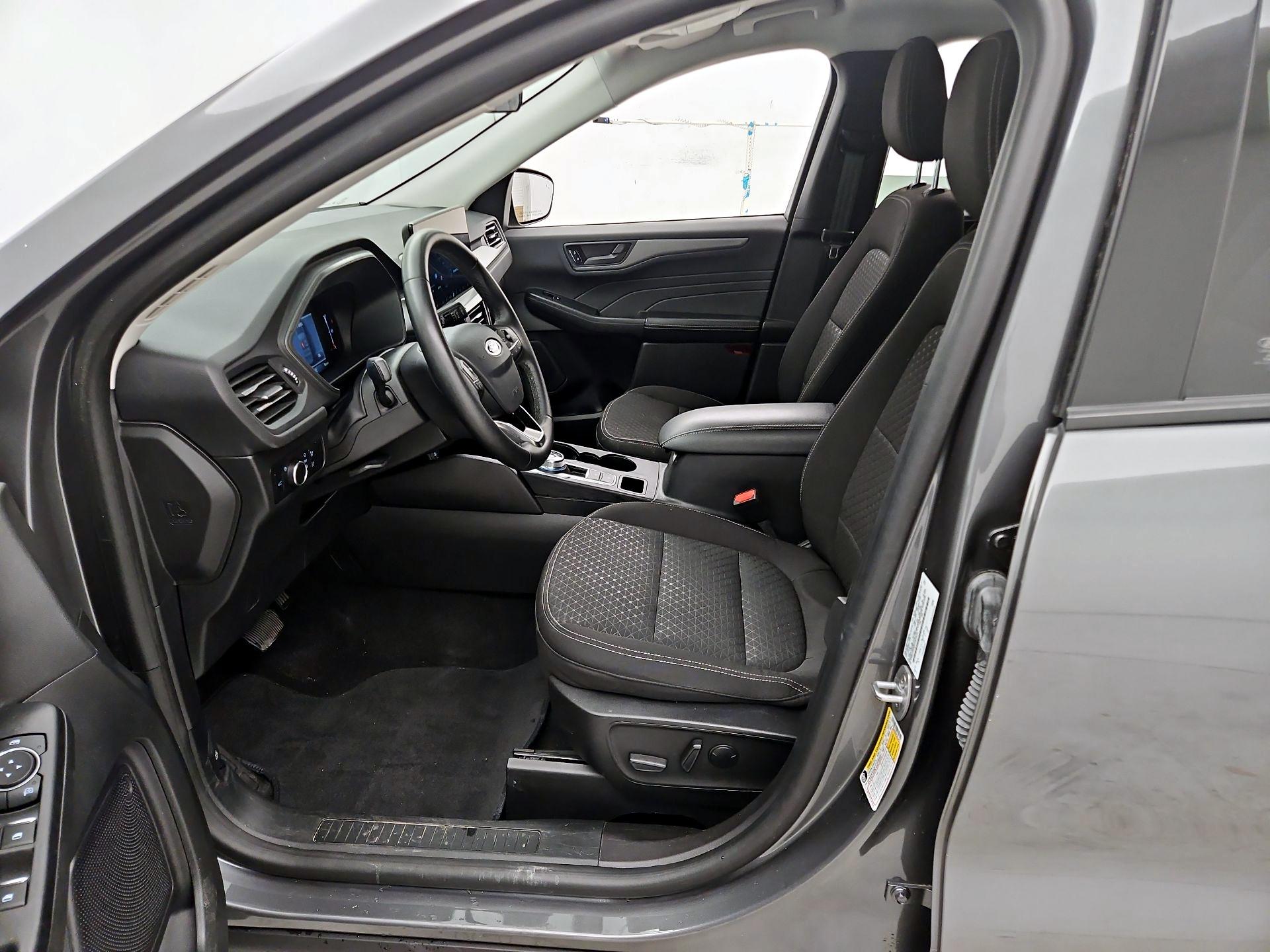 Thumbnail: 2023 Ford Escape - 11