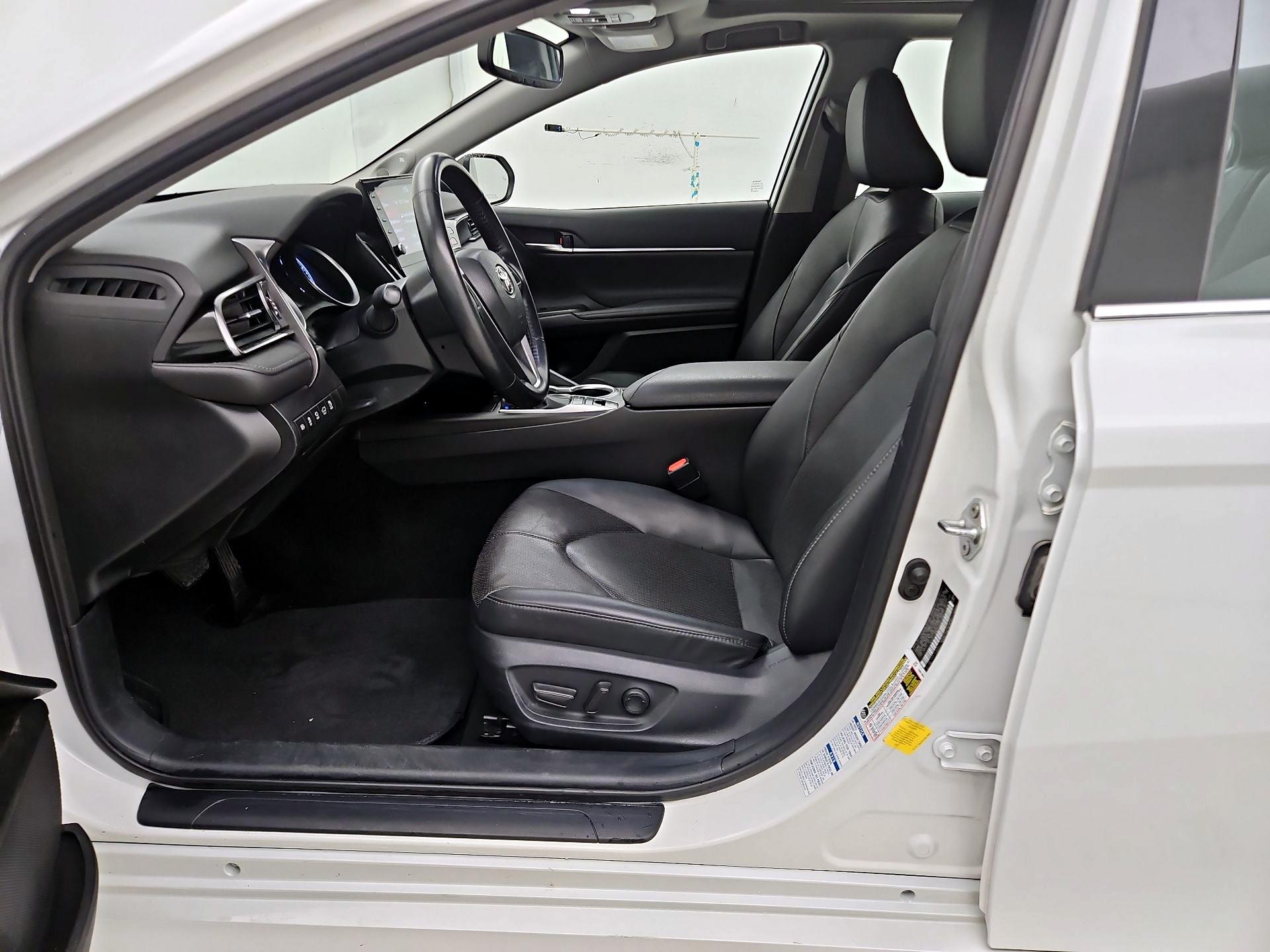 Thumbnail: 2023 Toyota Camry - 11