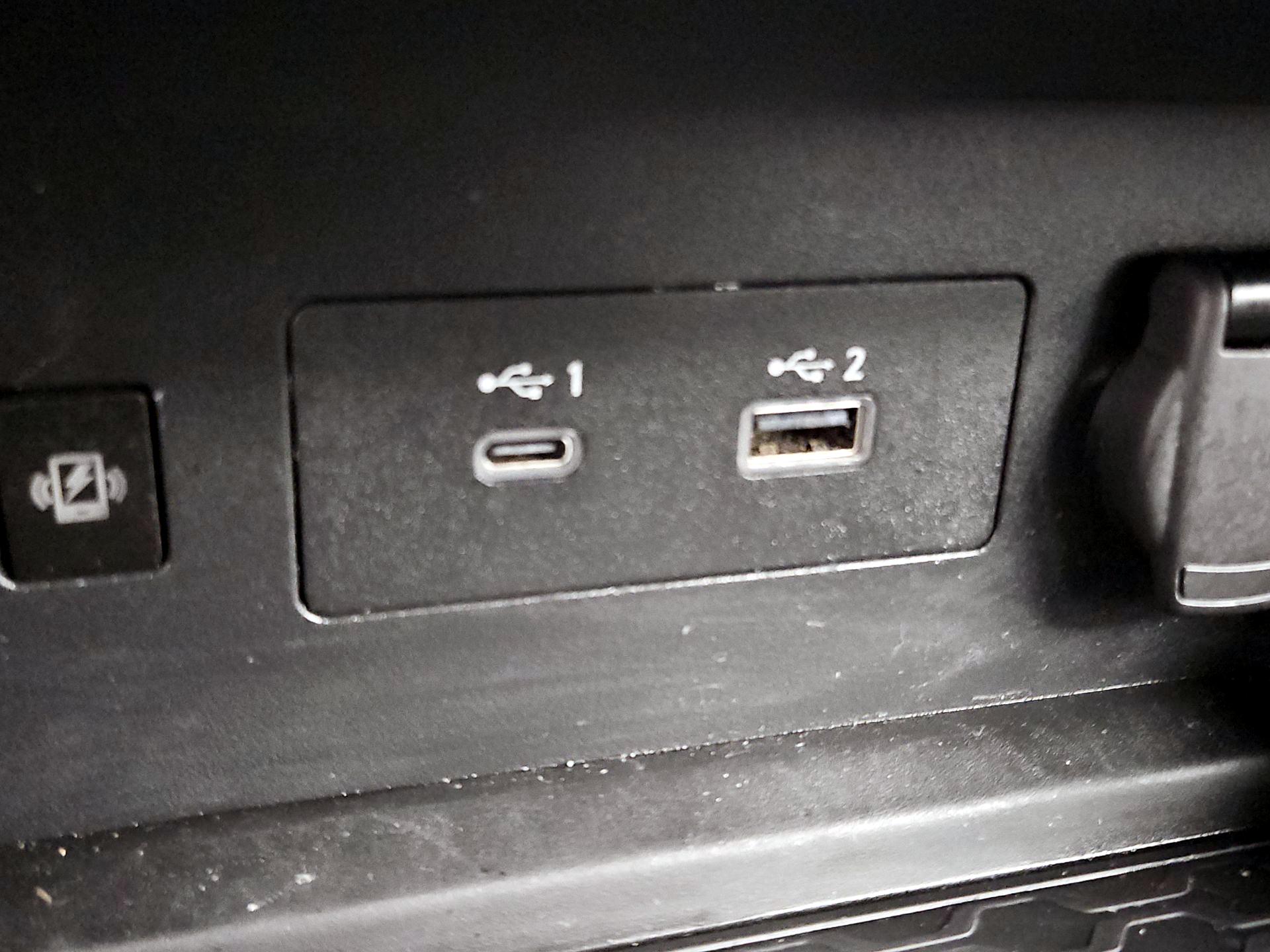 Thumbnail: 2023 Nissan Altima - 19