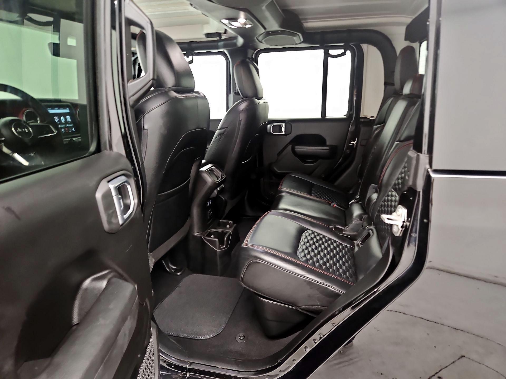 Thumbnail: 2023 Jeep Gladiator - 20